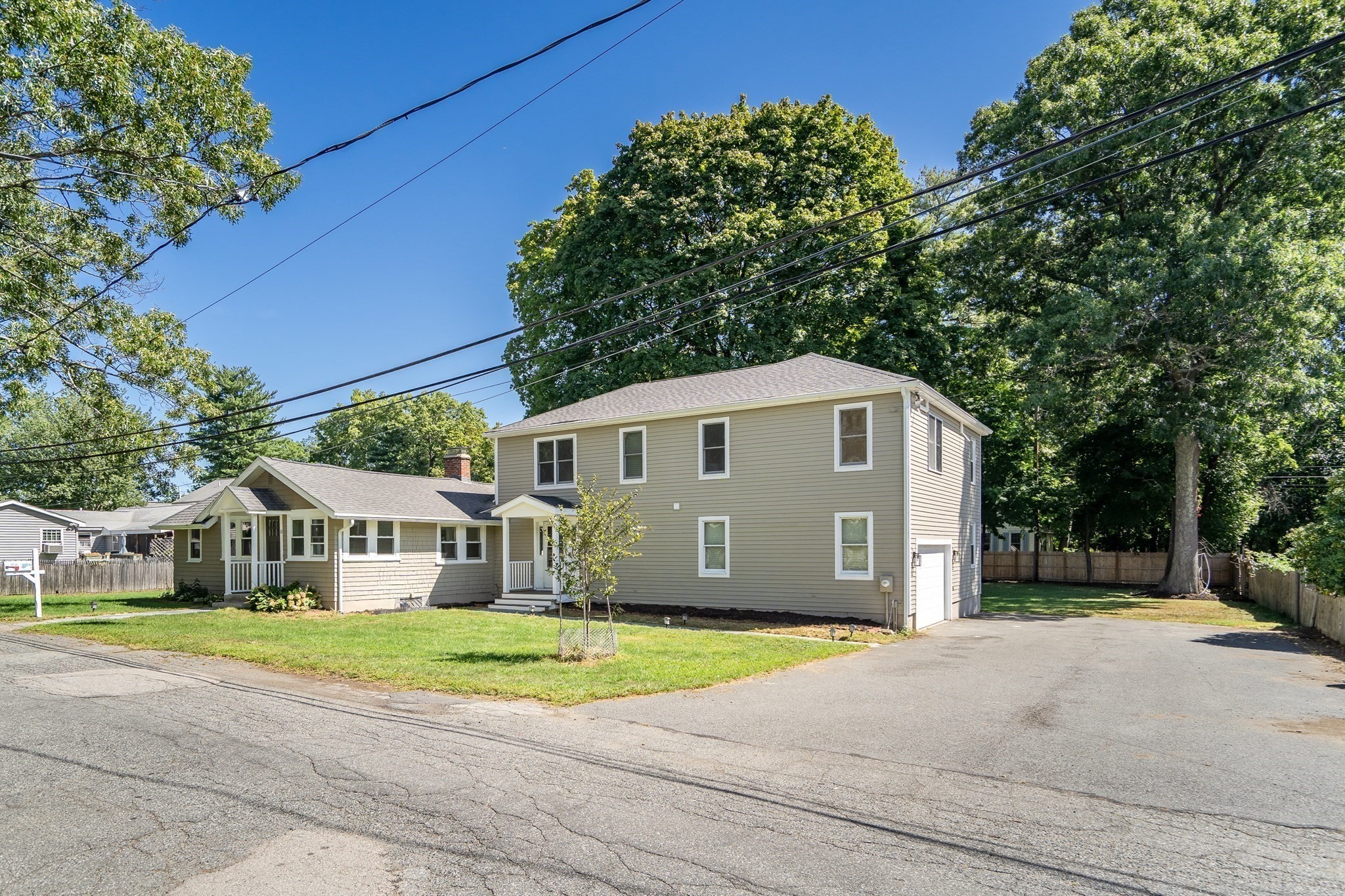 13 Milford Ave Property Photo 1