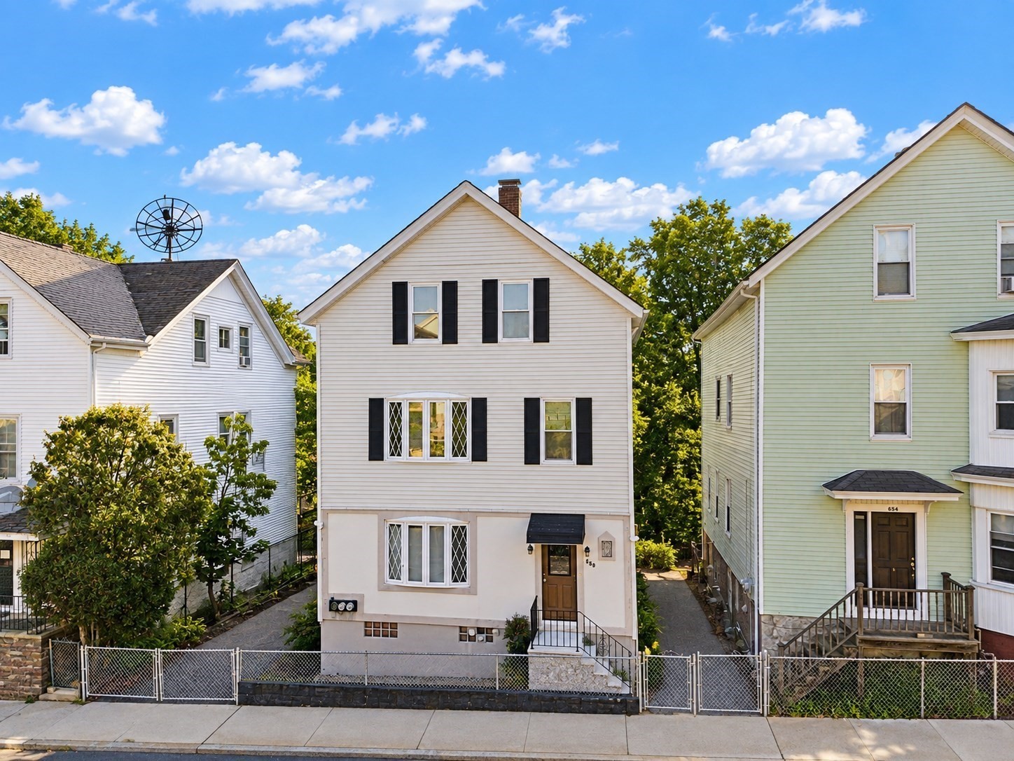 650 Third Property Photo 1