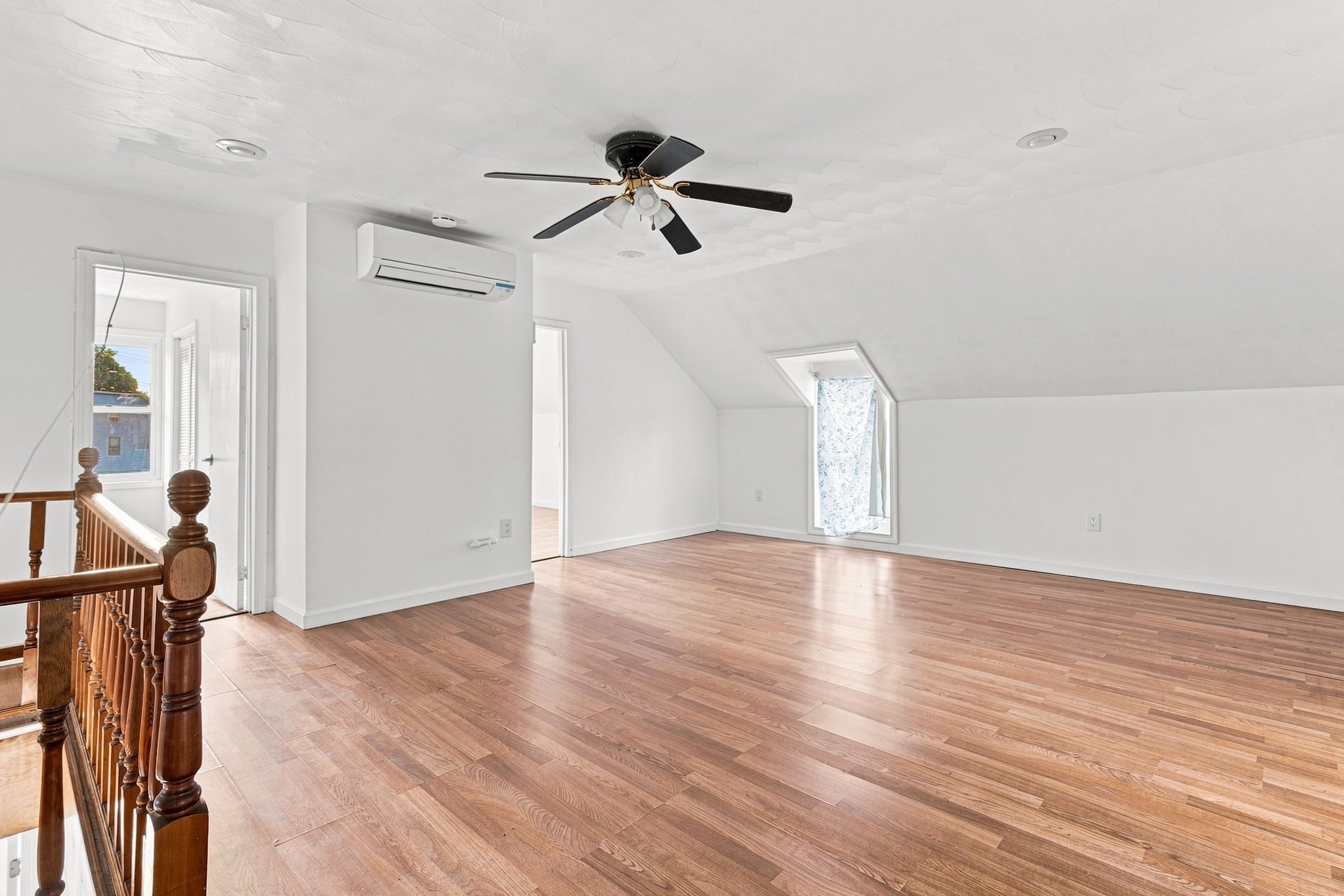 650 Third Property Photo 22