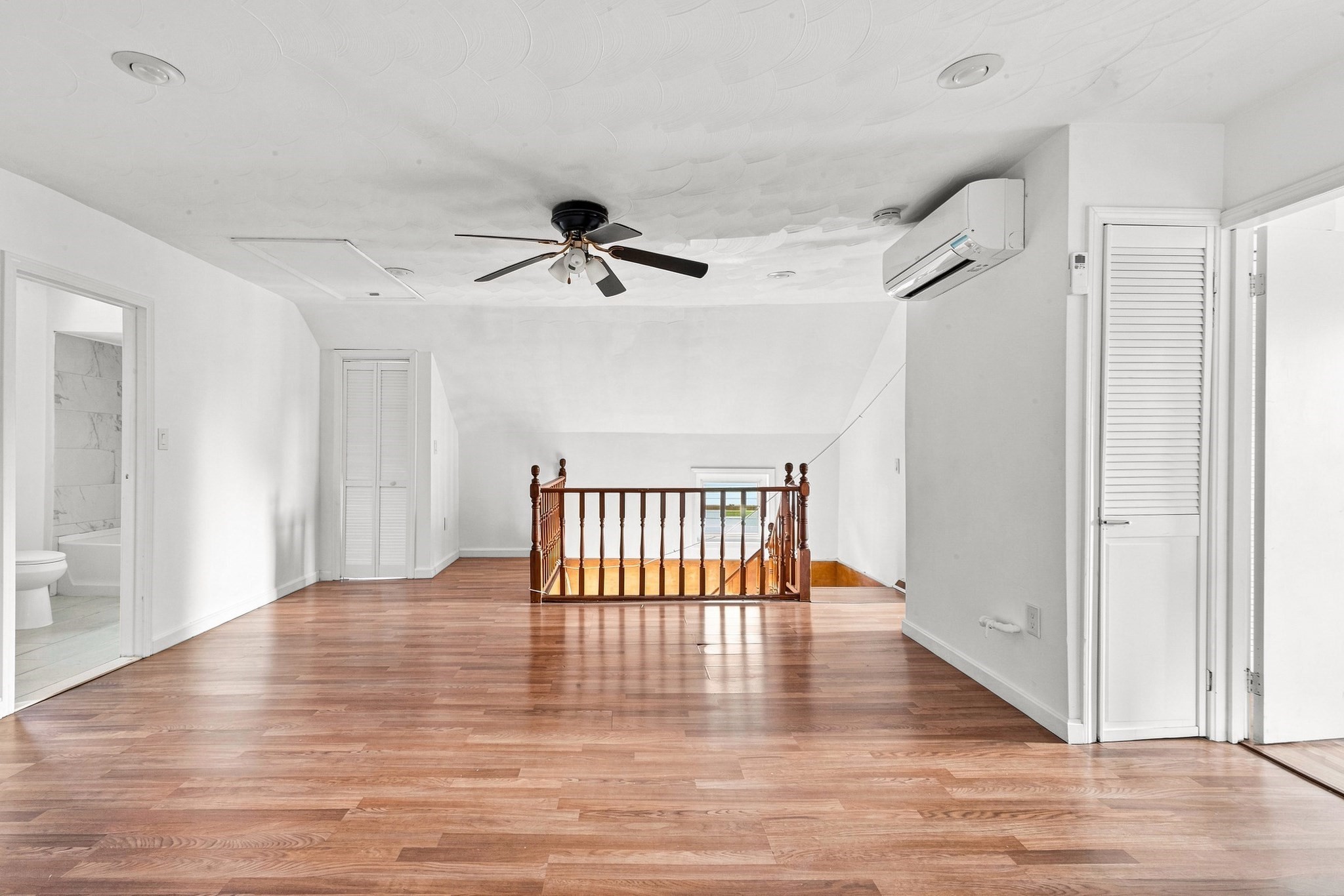 650 Third Property Photo 24