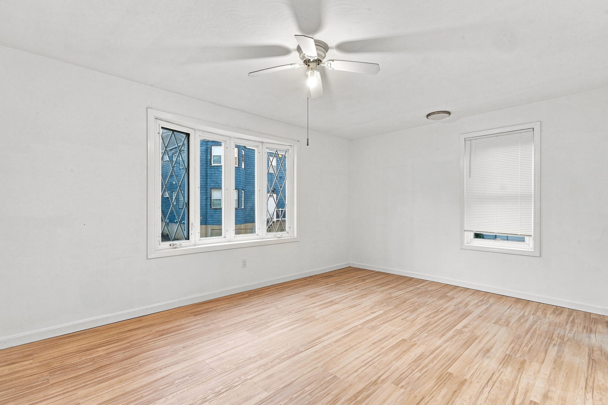 650 Third Property Photo 25
