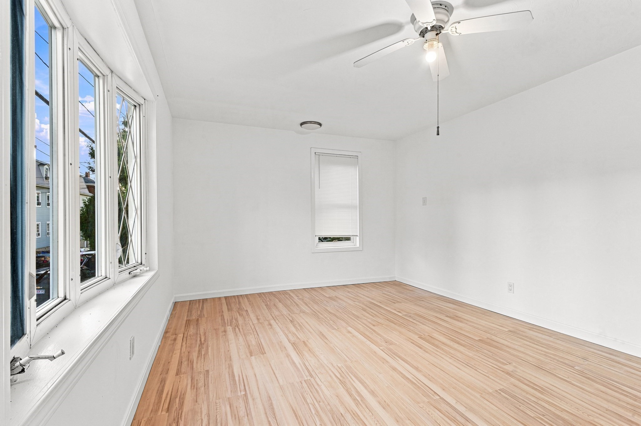 650 Third Property Photo 26