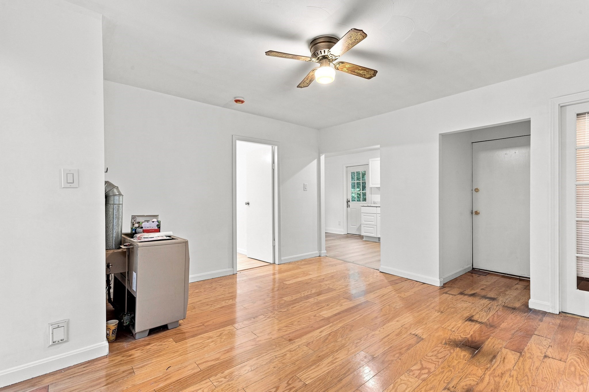 650 Third Property Photo 28
