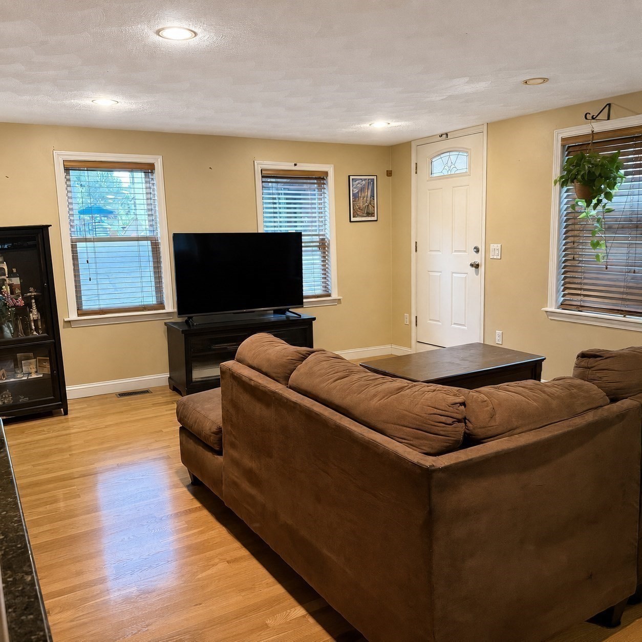 57 Pleasant St. # B Property Photo 10