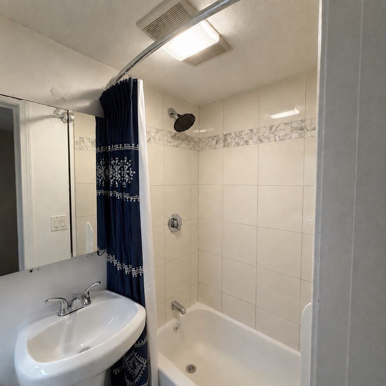 57 Pleasant St. # B Property Photo 13
