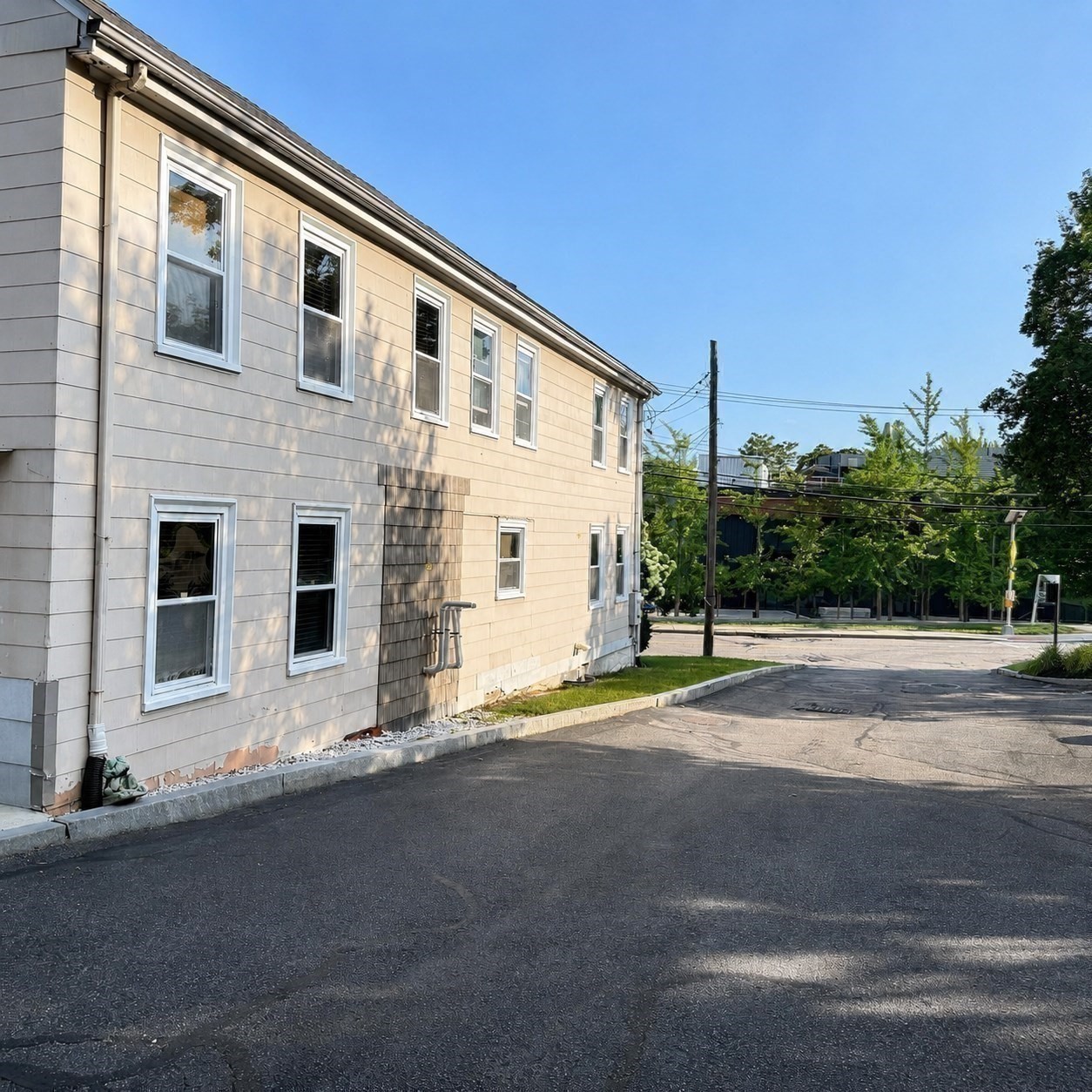 57 Pleasant St. # B Property Photo 18