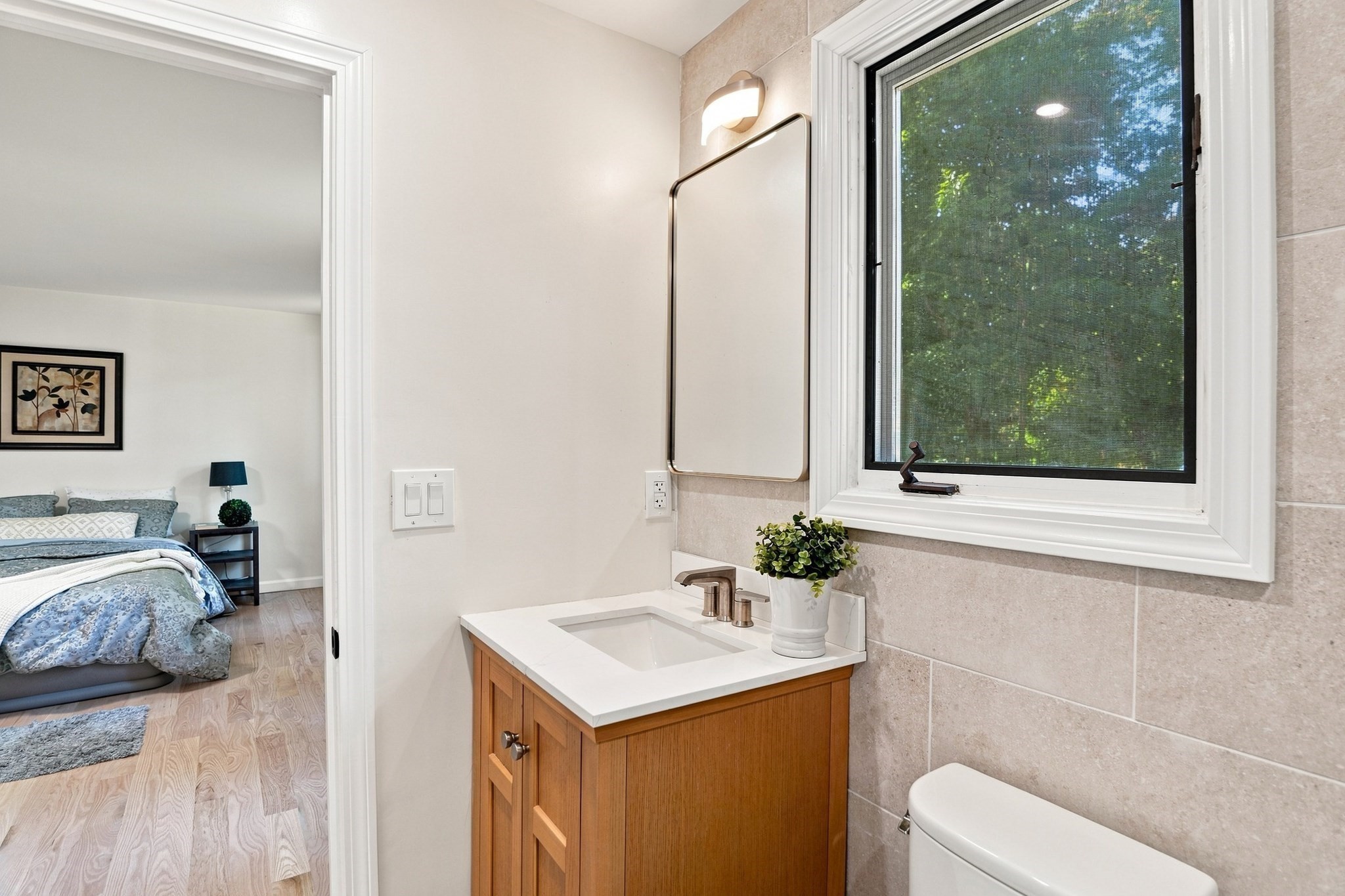 27 Robert Rd Property Photo 13
