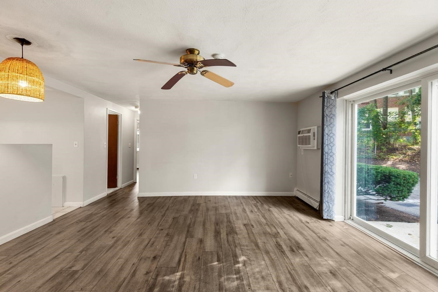 31 Jones Ter # 6 Property Photo 13