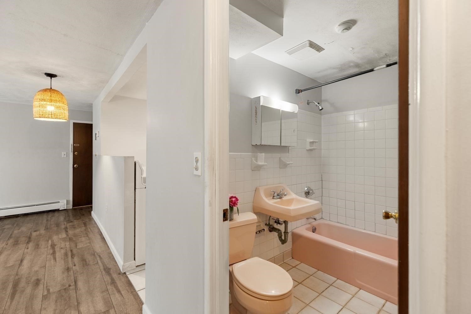 31 Jones Ter # 6 Property Photo 14