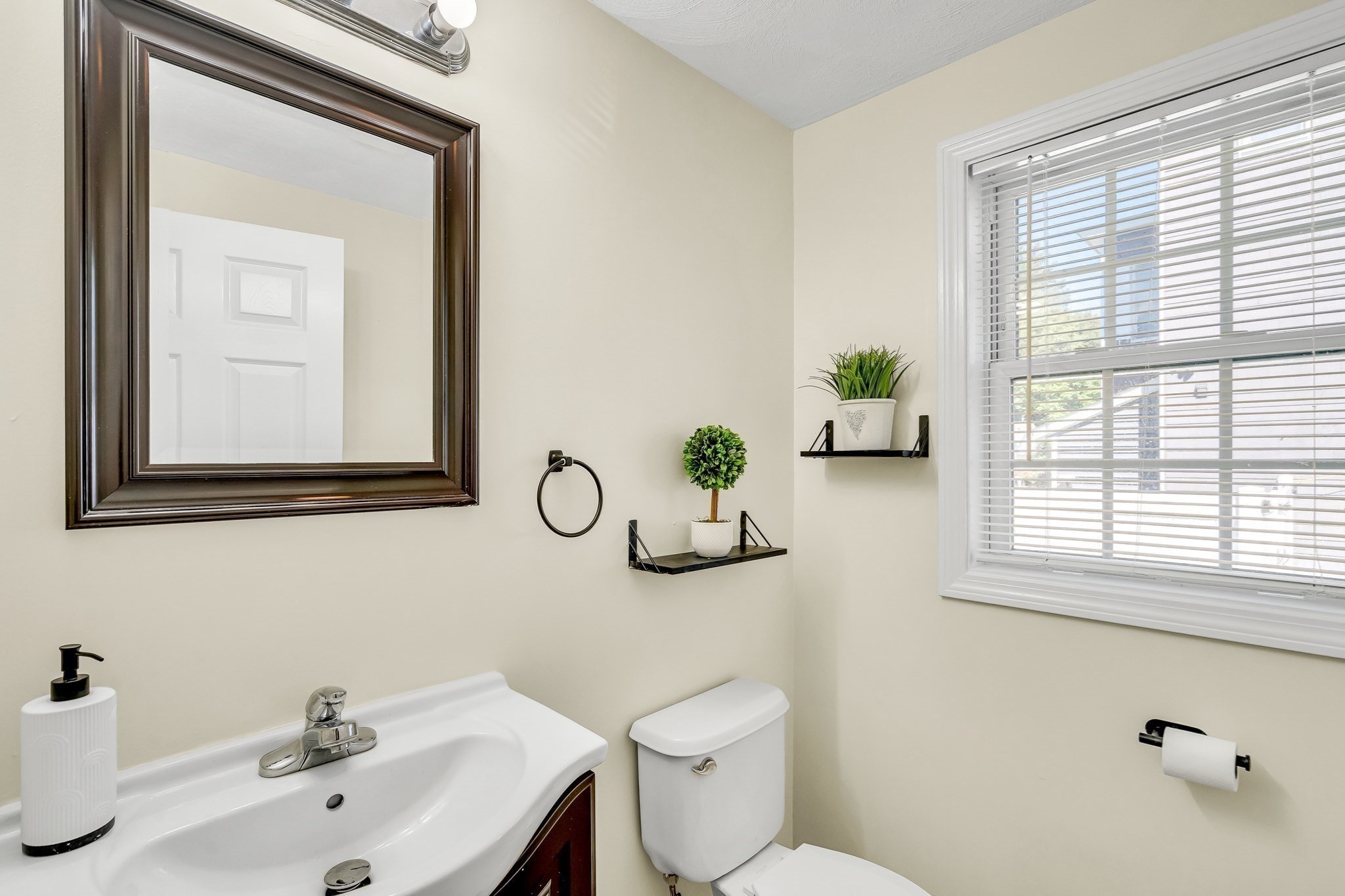 5 Wright Street # B Property Photo 15