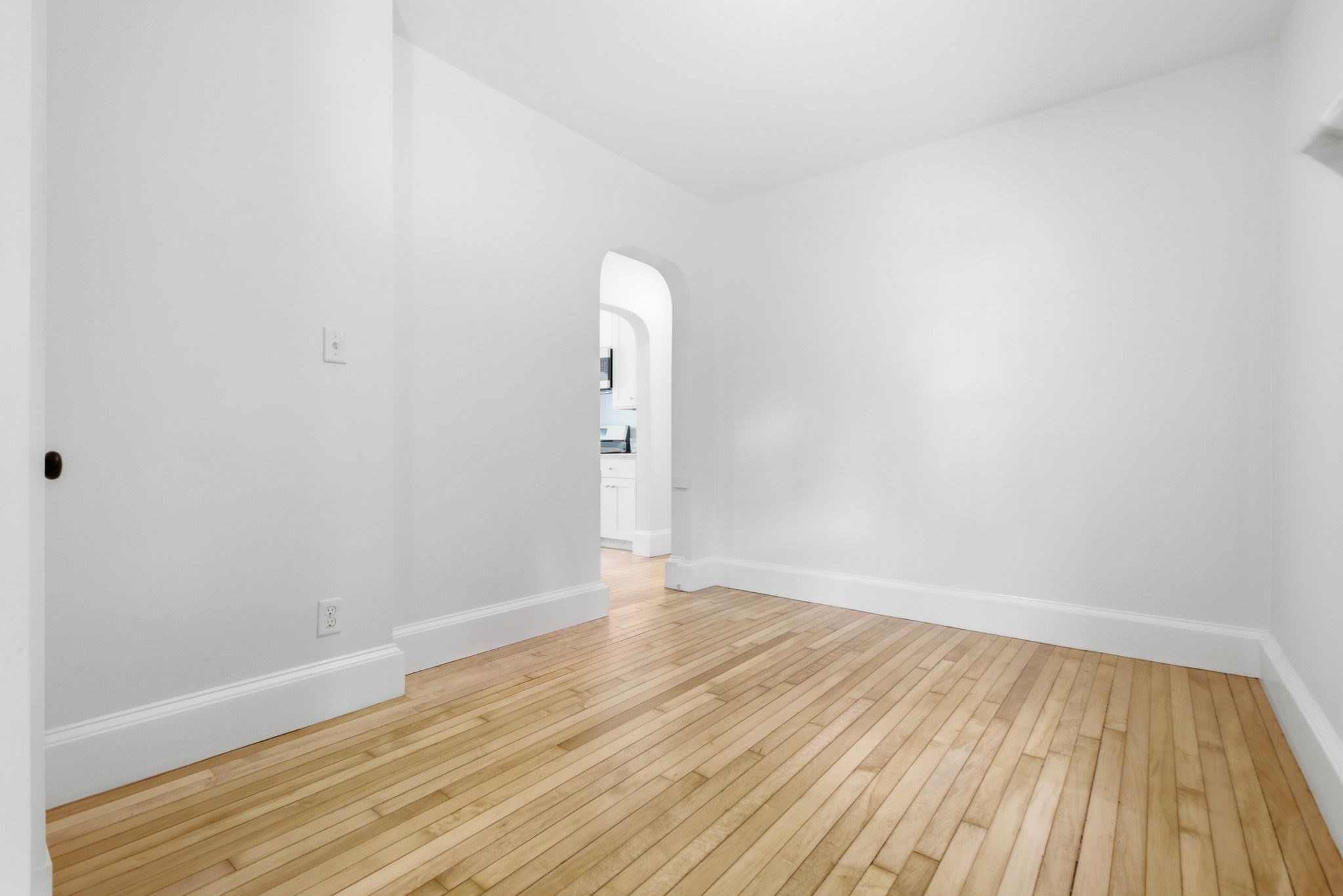81 Huntington Road # 1 Property Photo 10