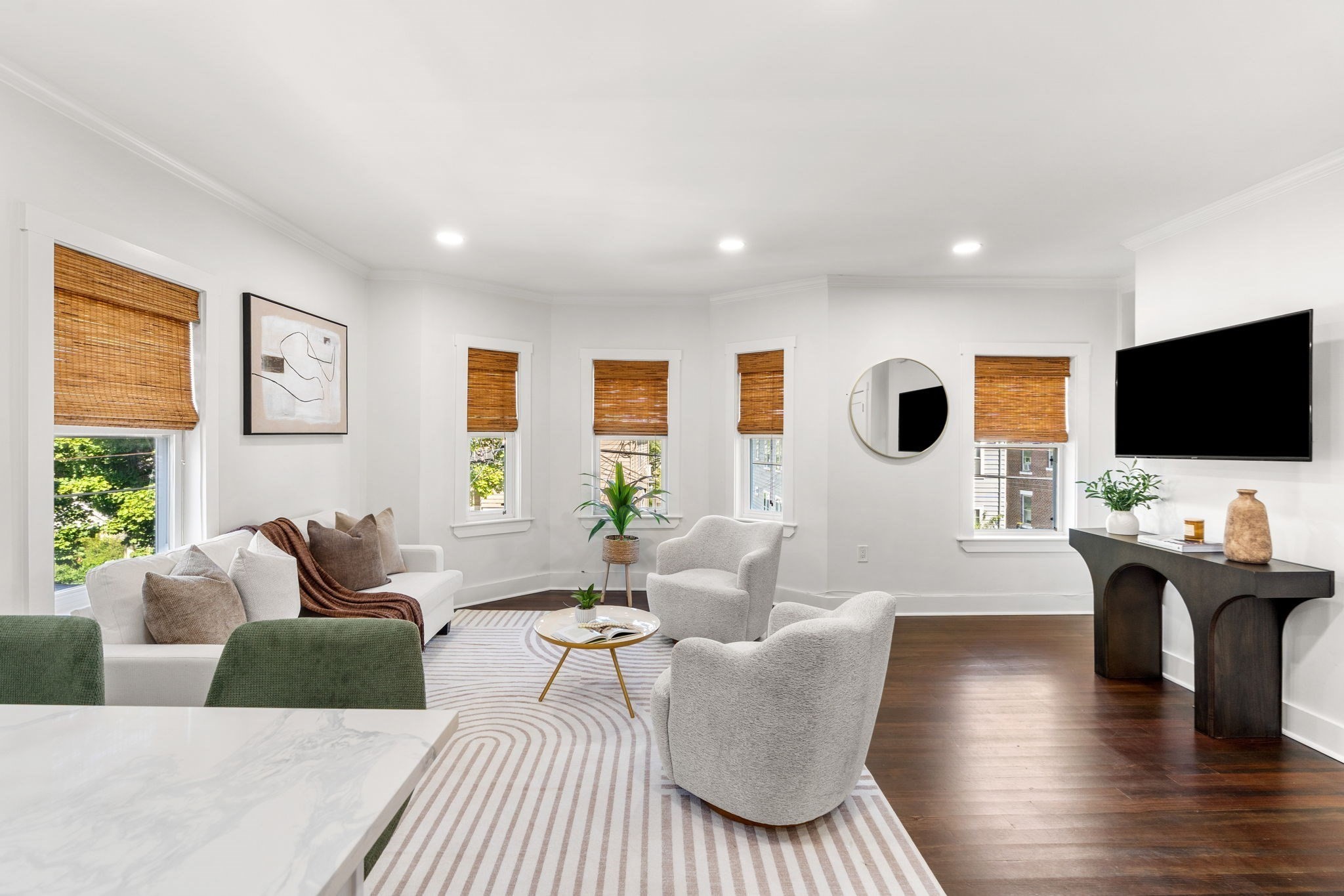 16 Phelps St # 2 Property Photo 6