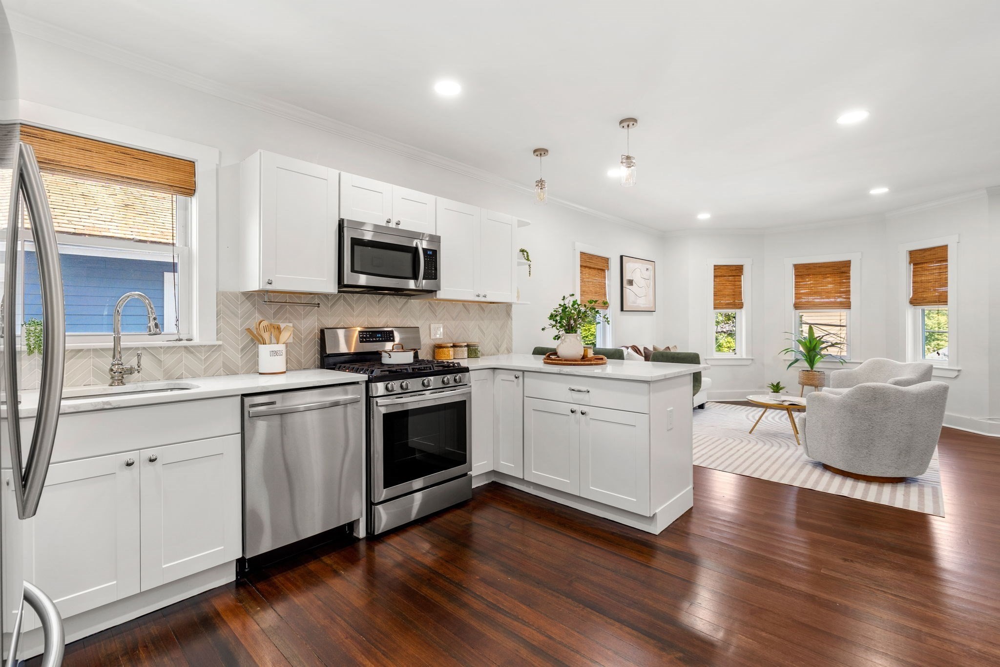 16 Phelps St # 2 Property Photo 12