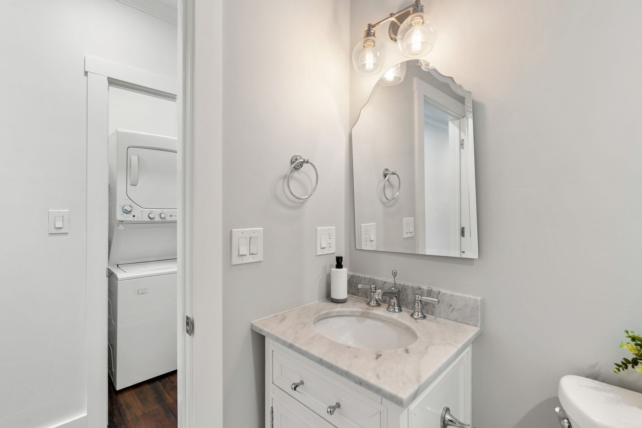 16 Phelps St # 2 Property Photo 23