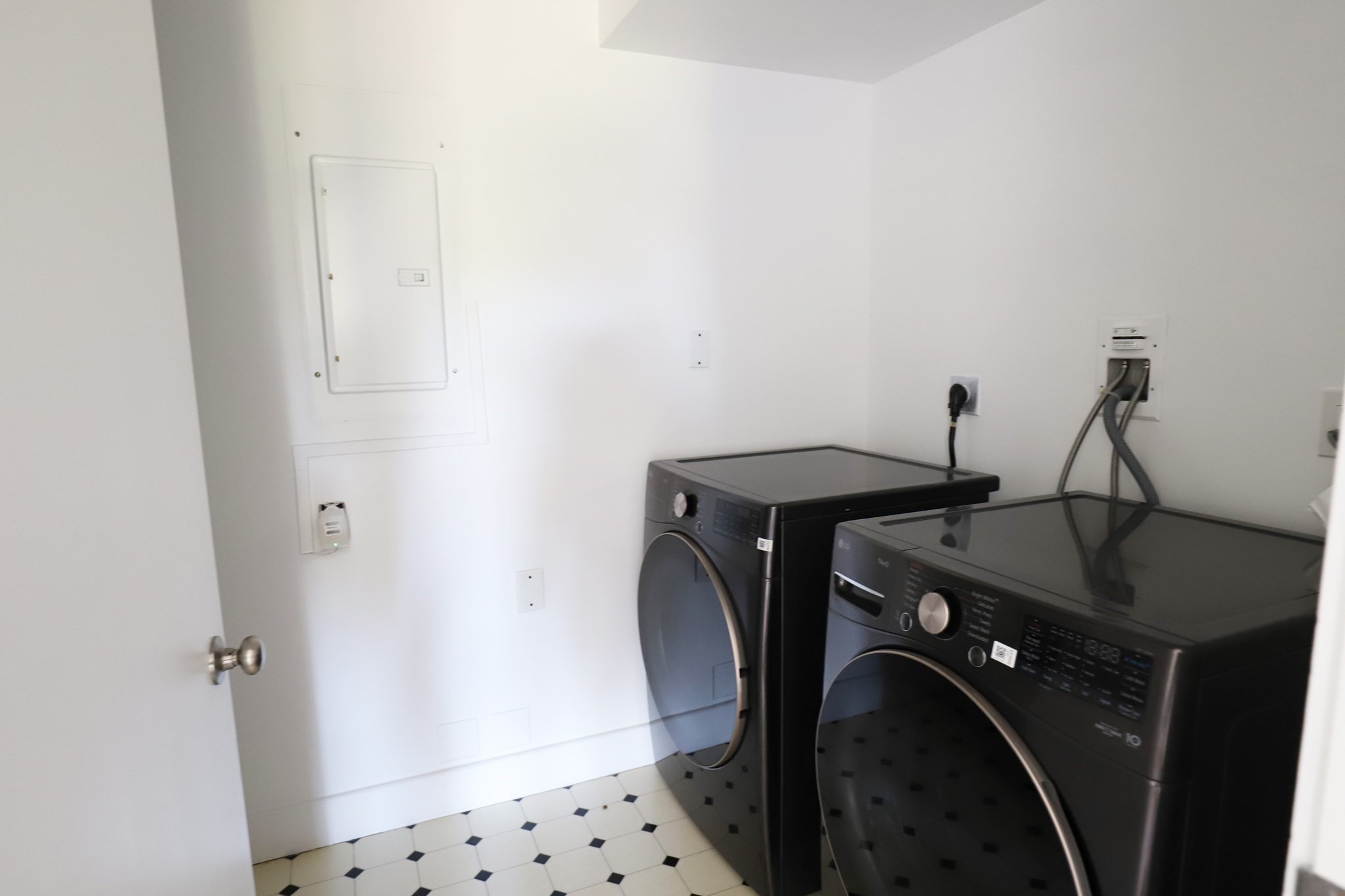 410 West Falmouth Hwy-rte 28a # 9 Property Photo 6