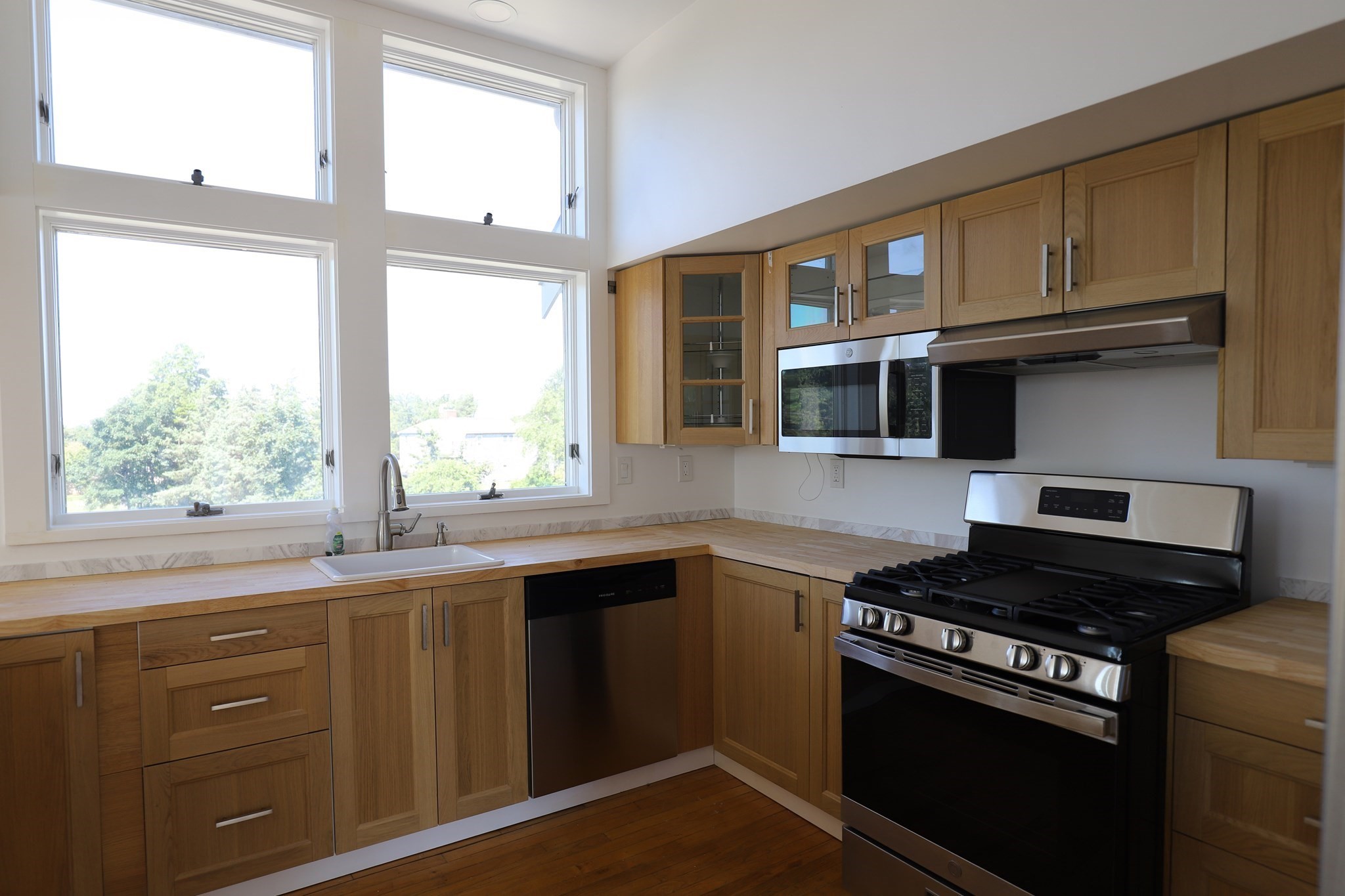 410 West Falmouth Hwy-rte 28a # 9 Property Photo 13