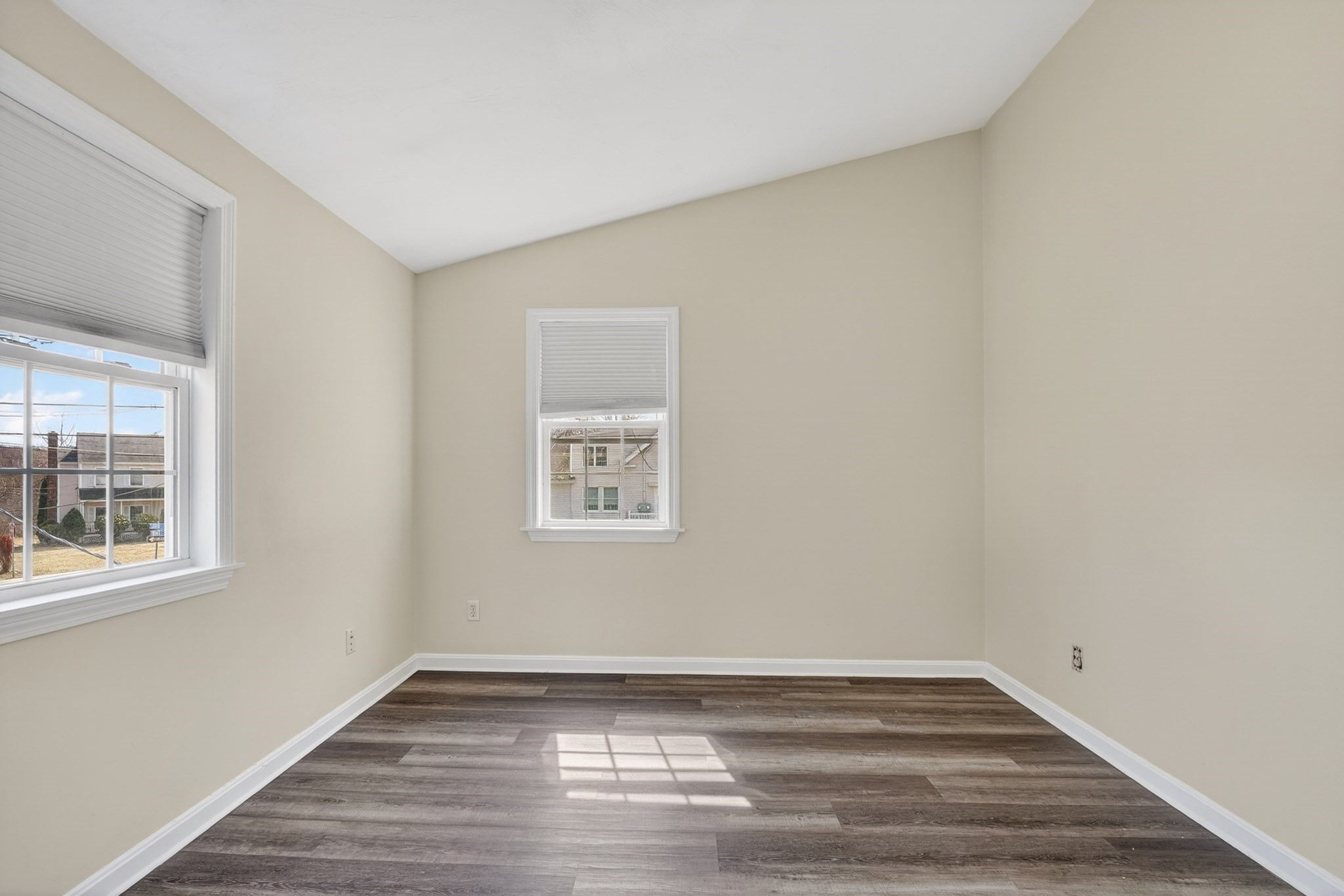 168 South Street Property Photo 10