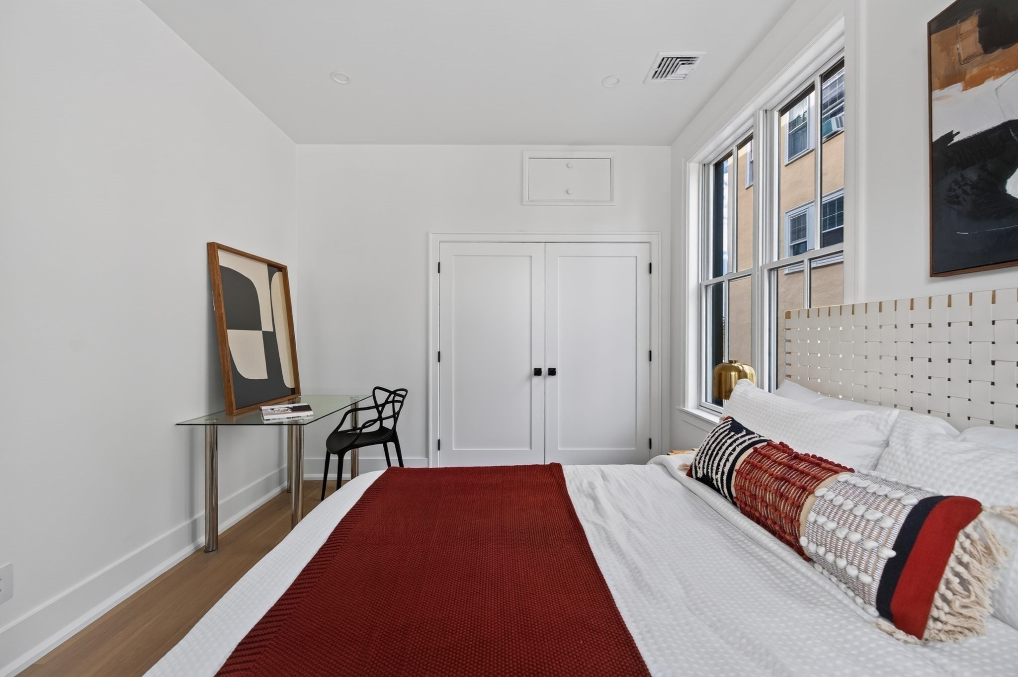 4471 Washington Property Photo 5