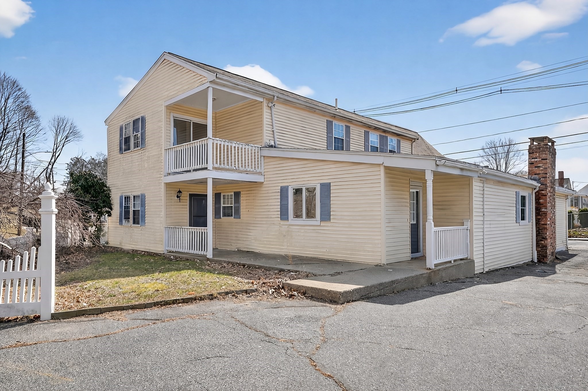 168 South Street Property Photo 2