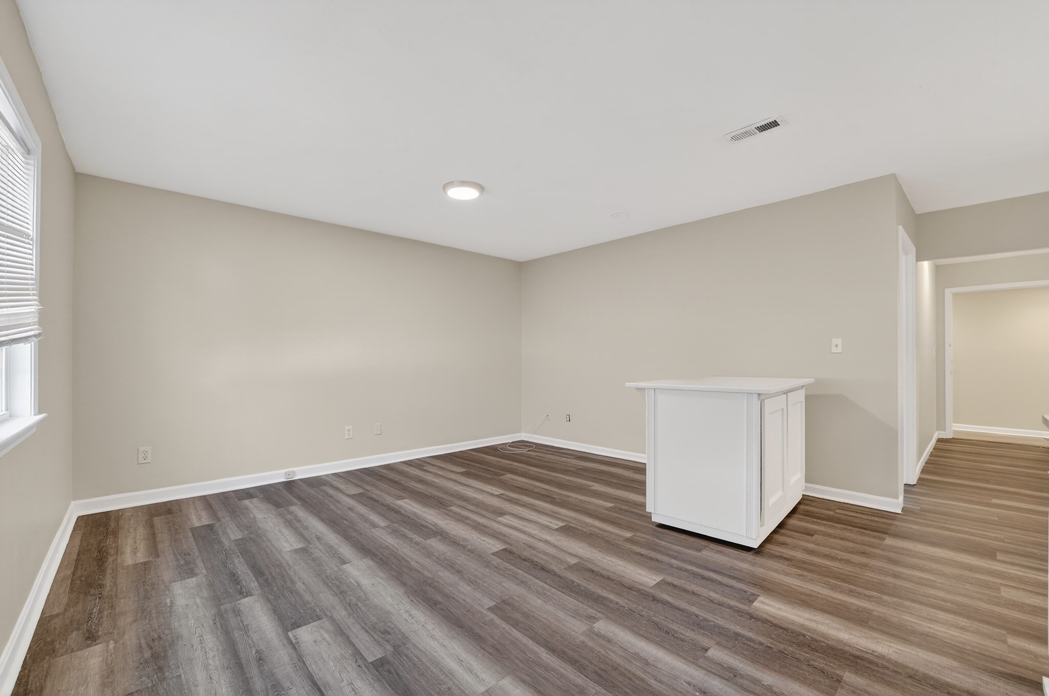 168 South Street Property Photo 14