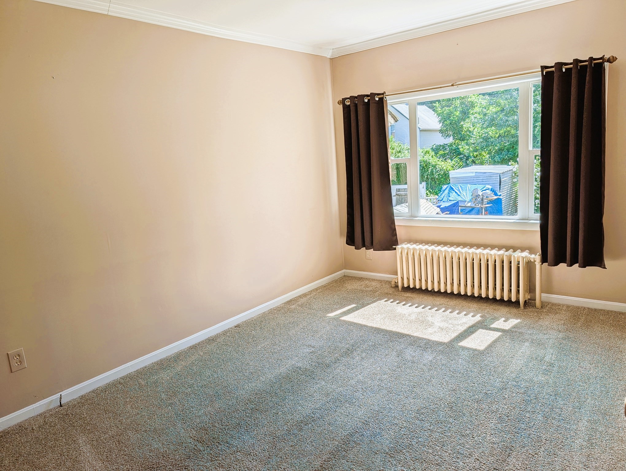 27 South Street Property Photo 12