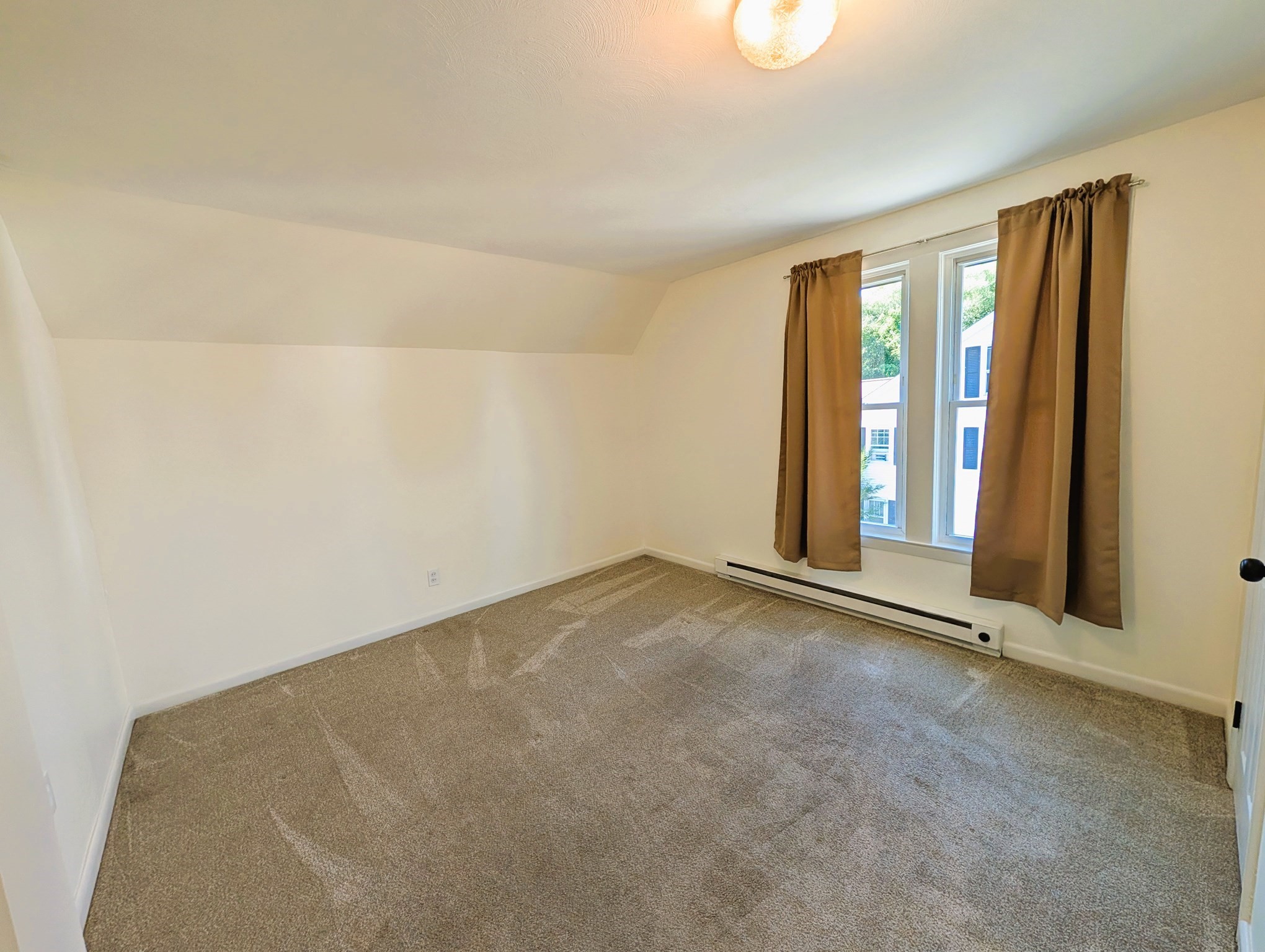 27 South Street Property Photo 14