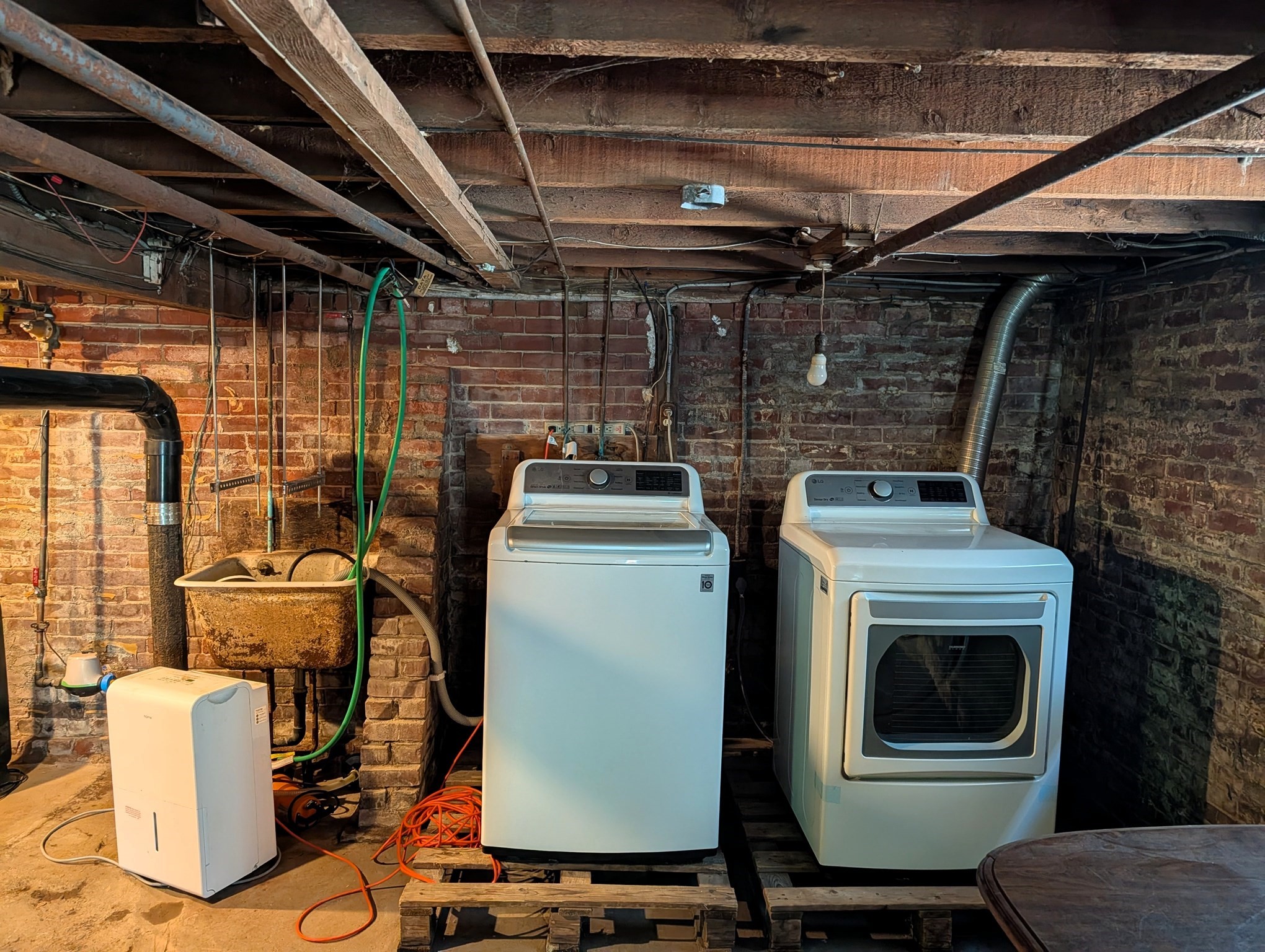 27 South Street Property Photo 22