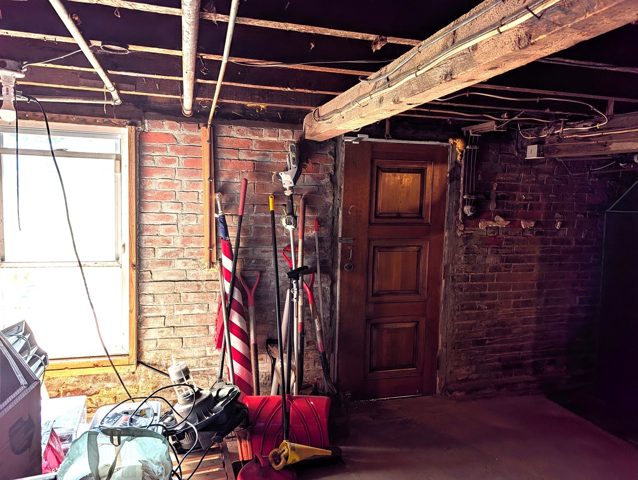 27 South Street Property Photo 24