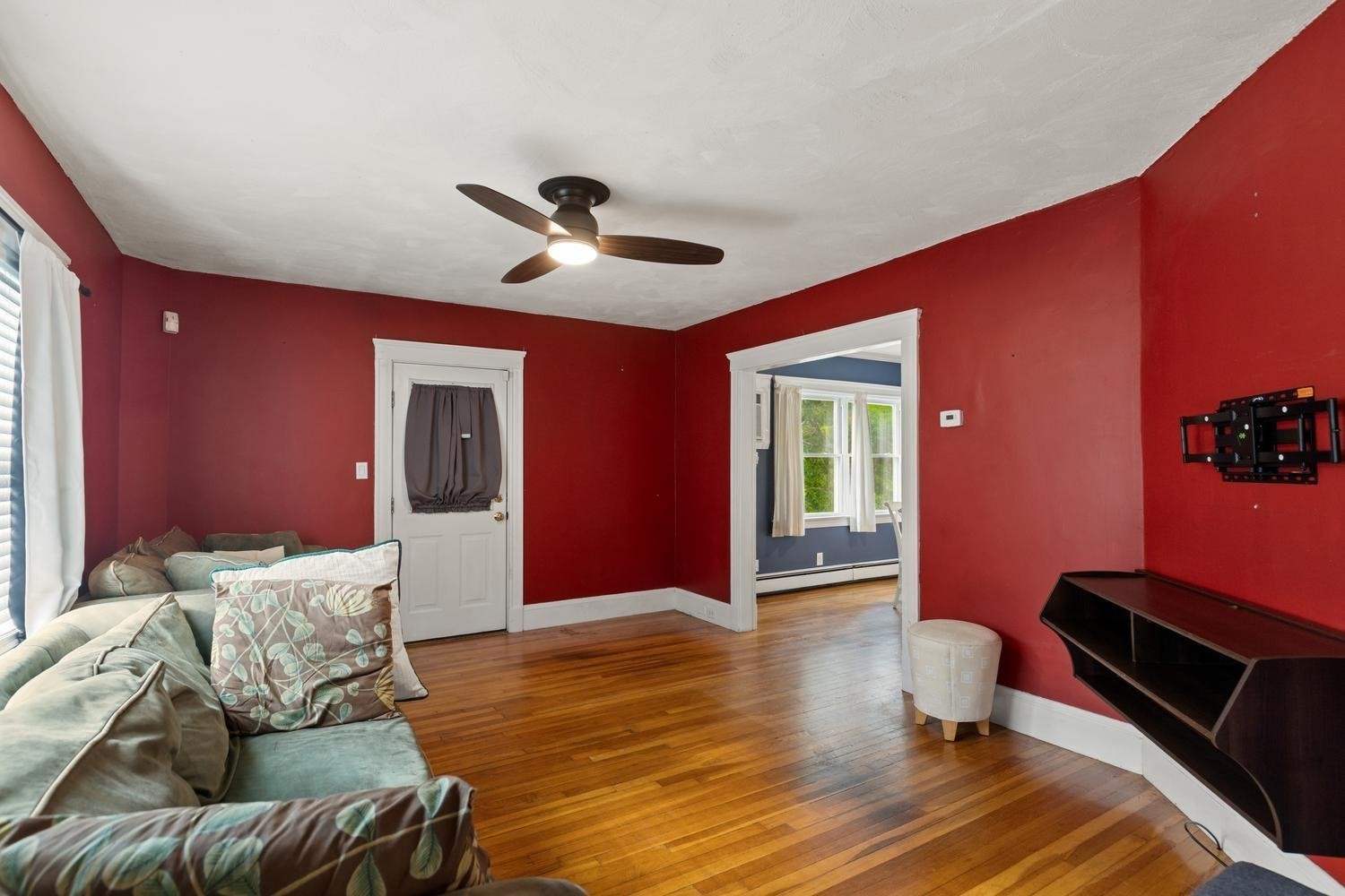 223 Linwood St Property Photo 15