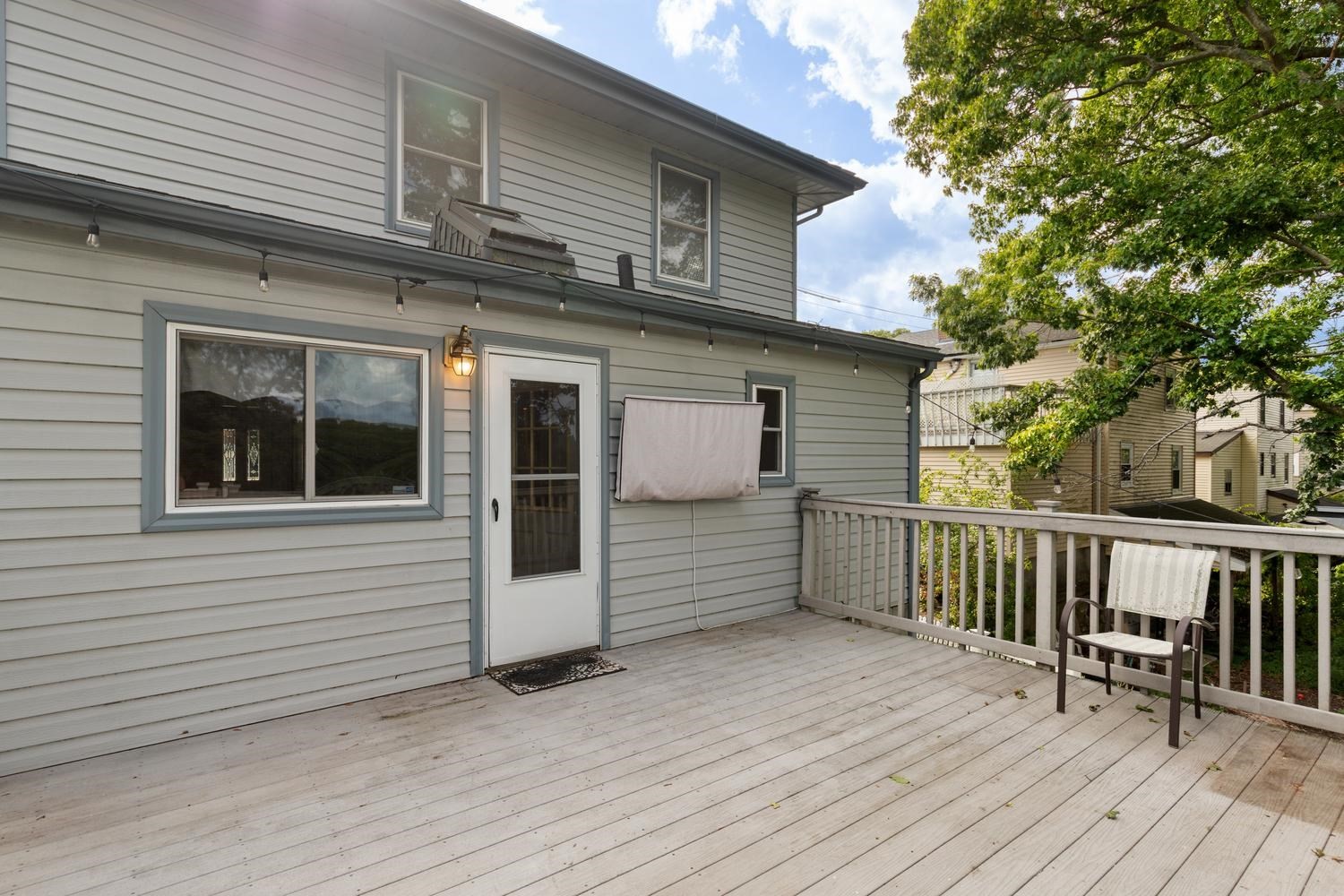 223 Linwood St Property Photo 30