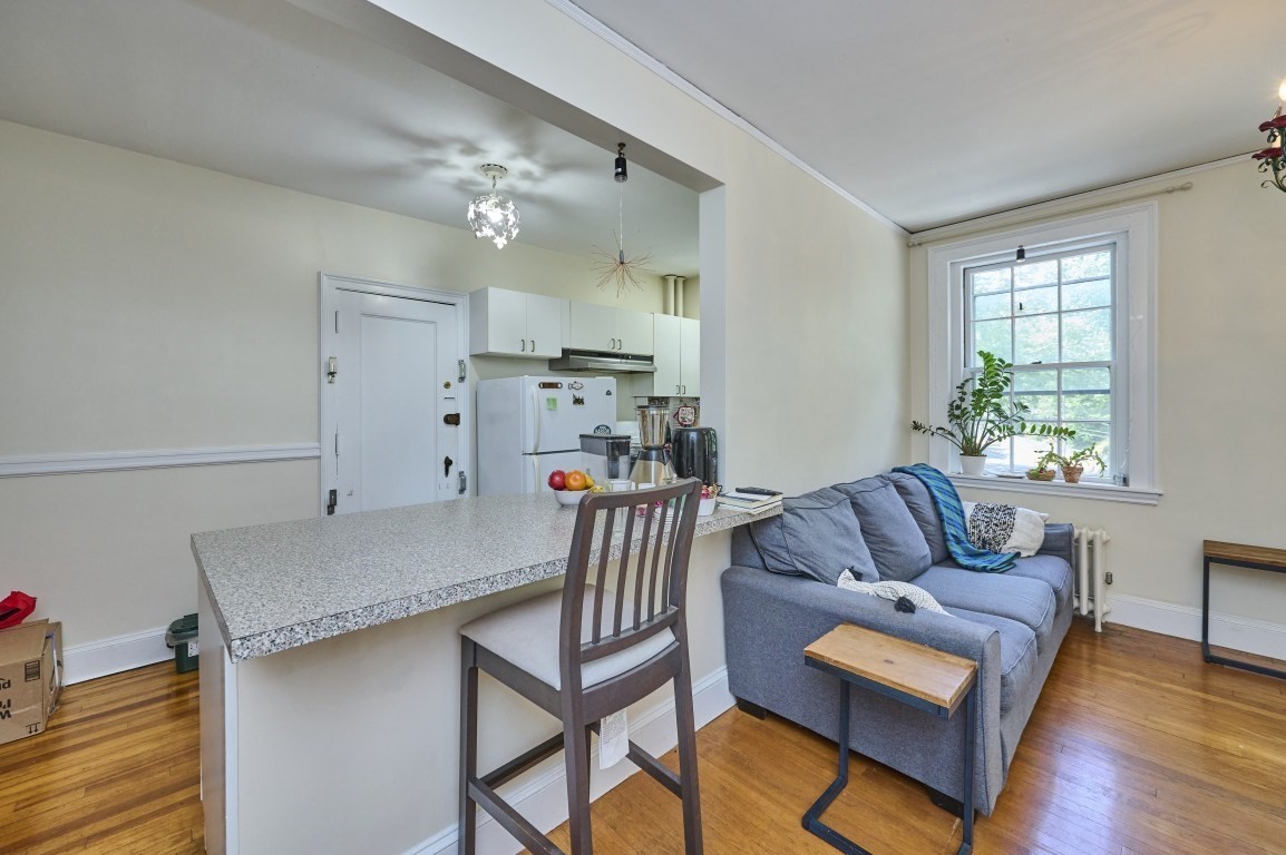 86 Buckingham St # 32 Property Photo 4