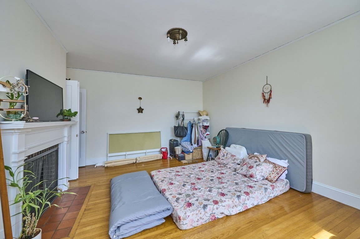 86 Buckingham St # 32 Property Photo 10
