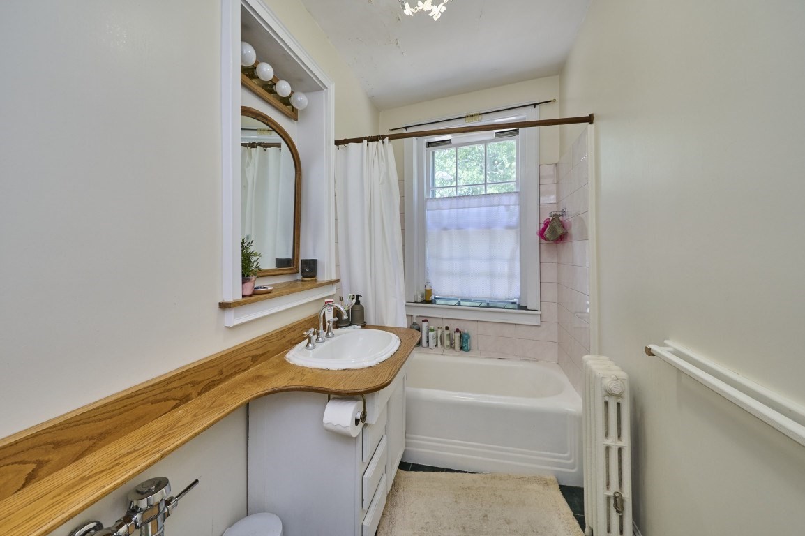 86 Buckingham St # 32 Property Photo 13