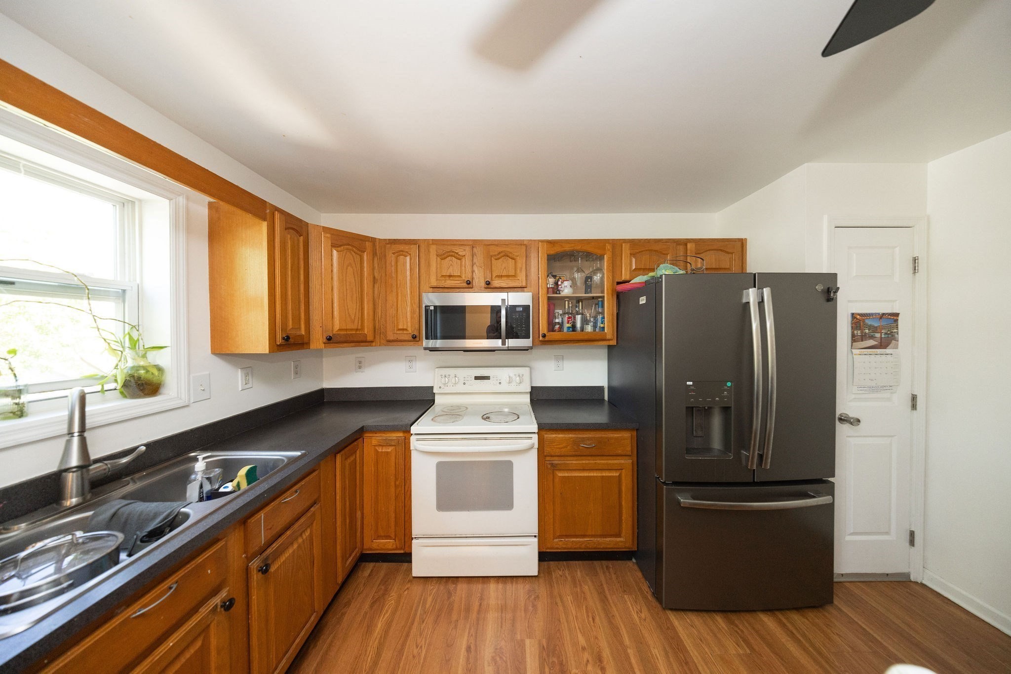 14 Sherburne Ave Property Photo 4
