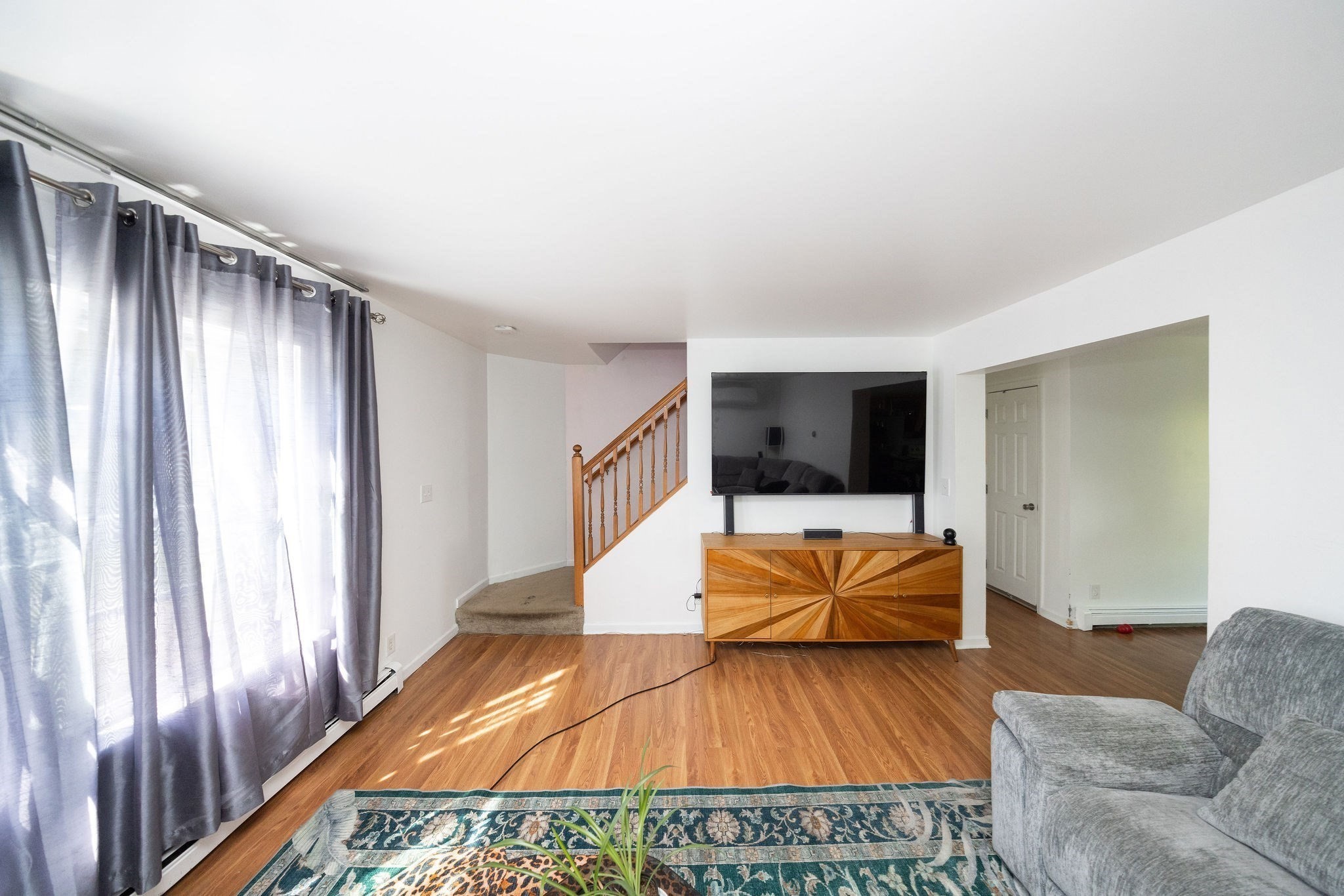 14 Sherburne Ave Property Photo 5
