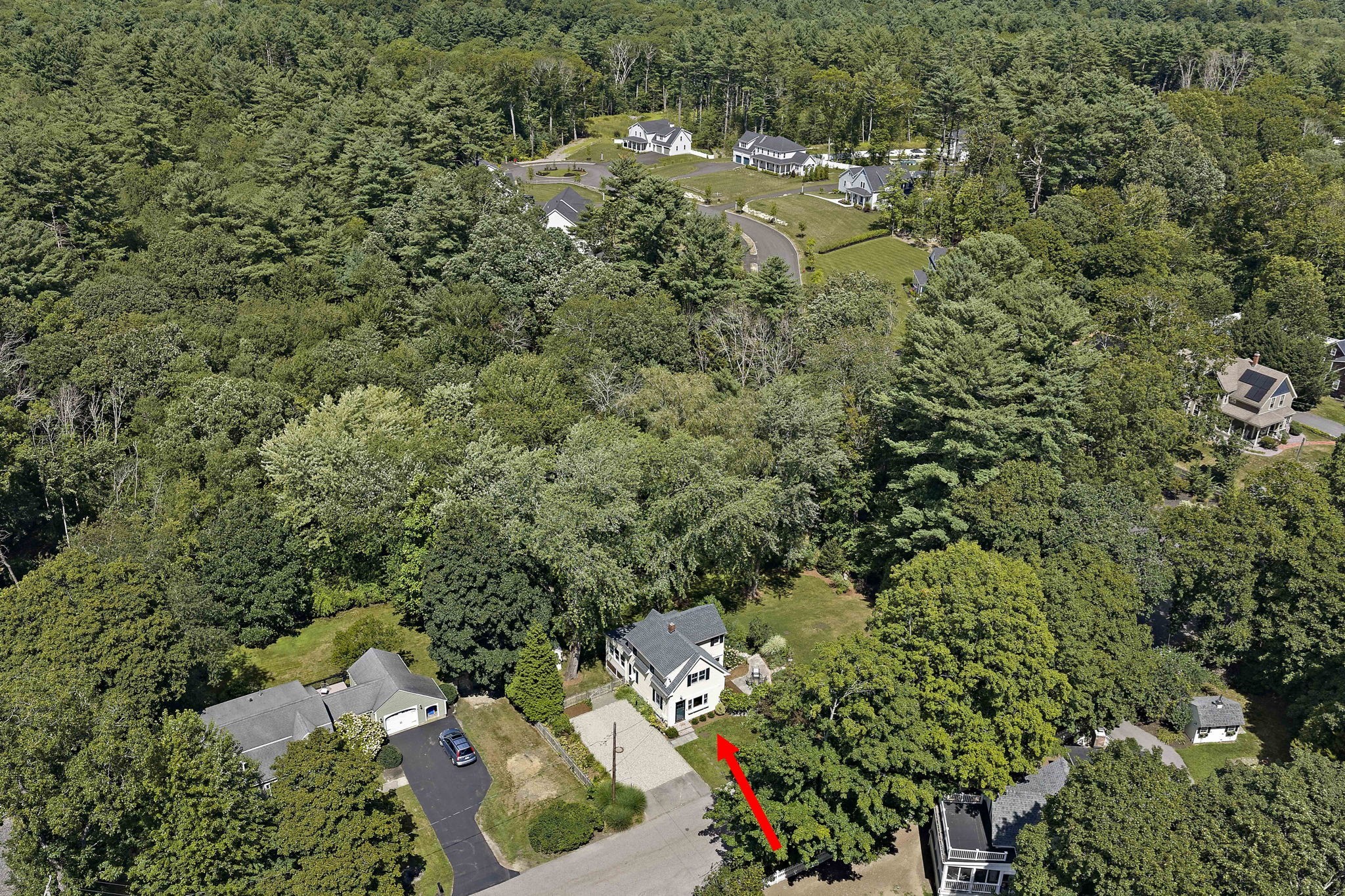 16 Oakland Ave Property Photo 4