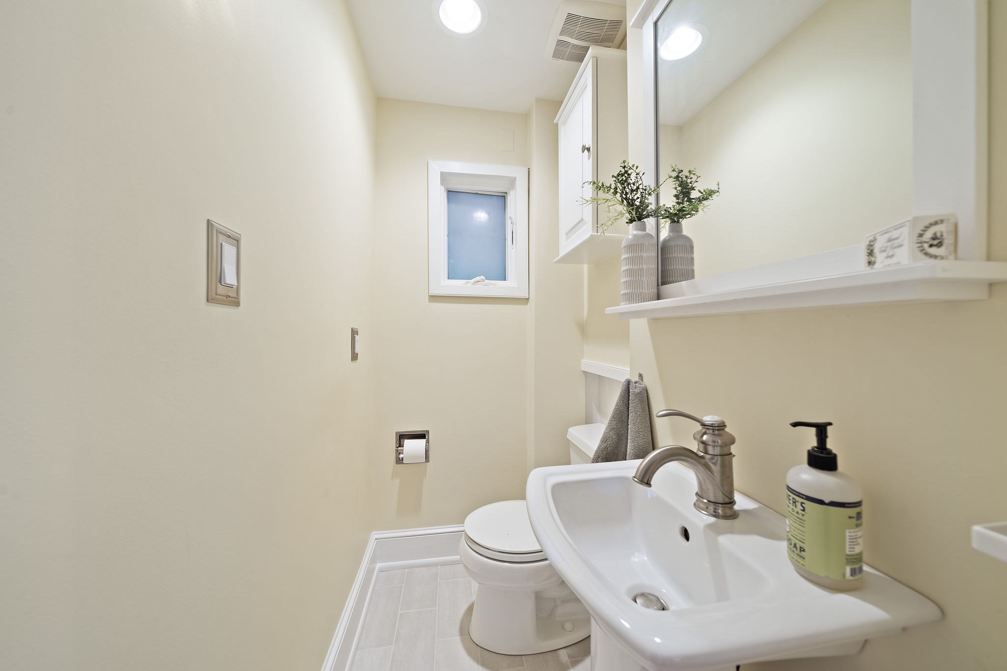 16 Oakland Ave Property Photo 16