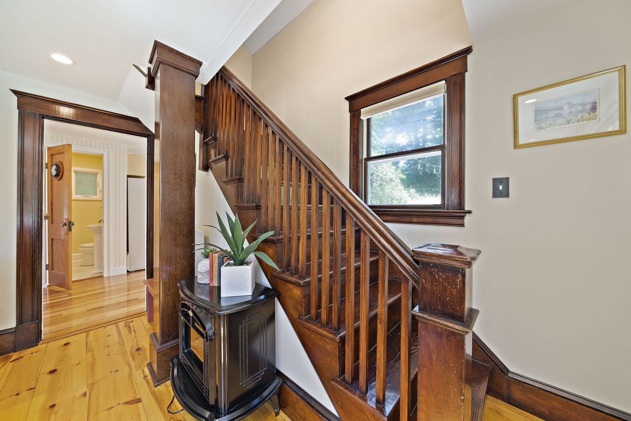 16 Oakland Ave Property Photo 17