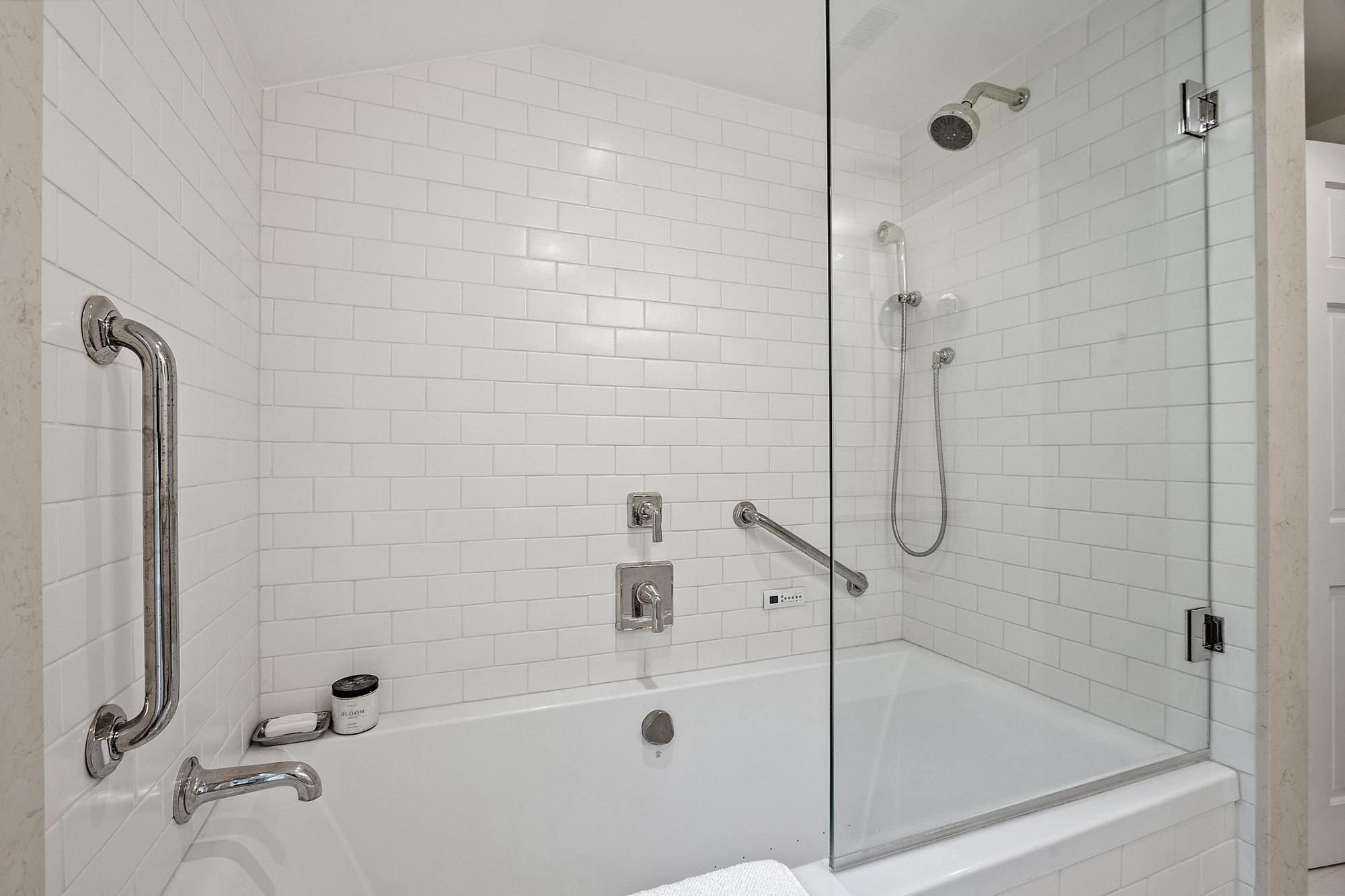 1319 Monument Street Property Photo 25