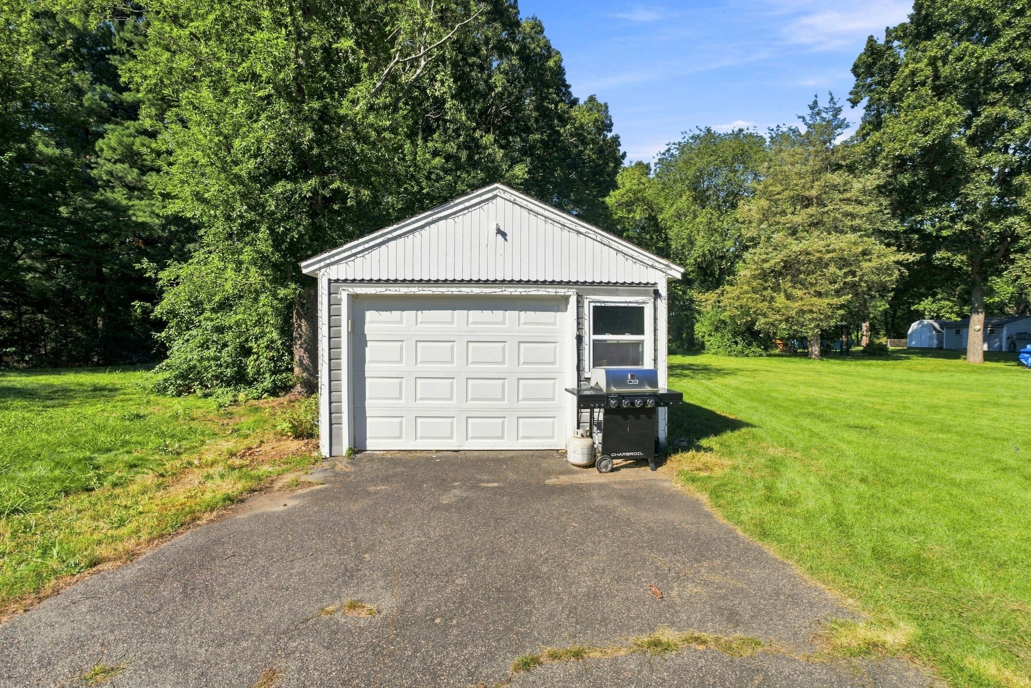 42 7 Mile River Dr Property Photo 2