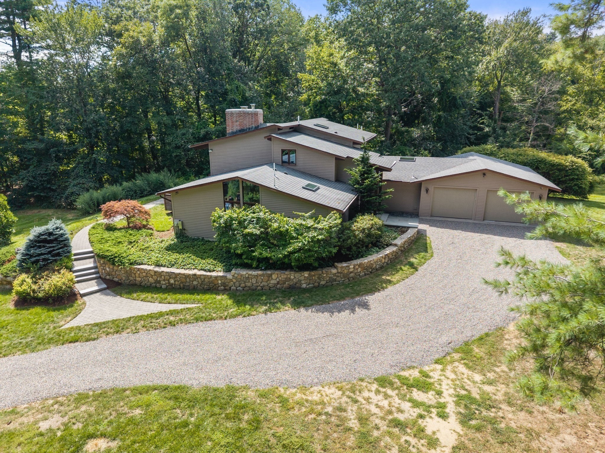 44 Vine Street Property Photo 1