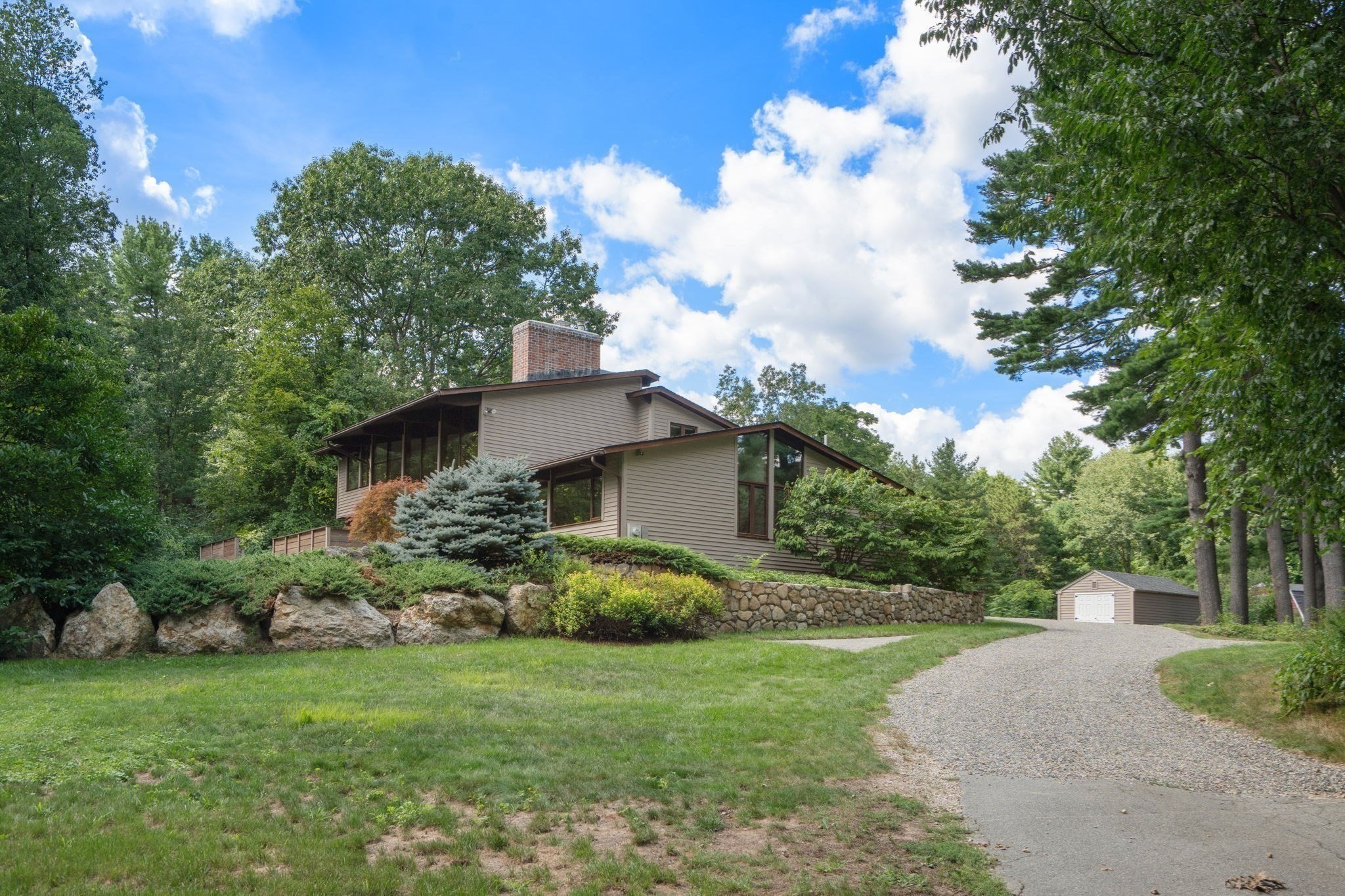 44 Vine Street Property Photo 4