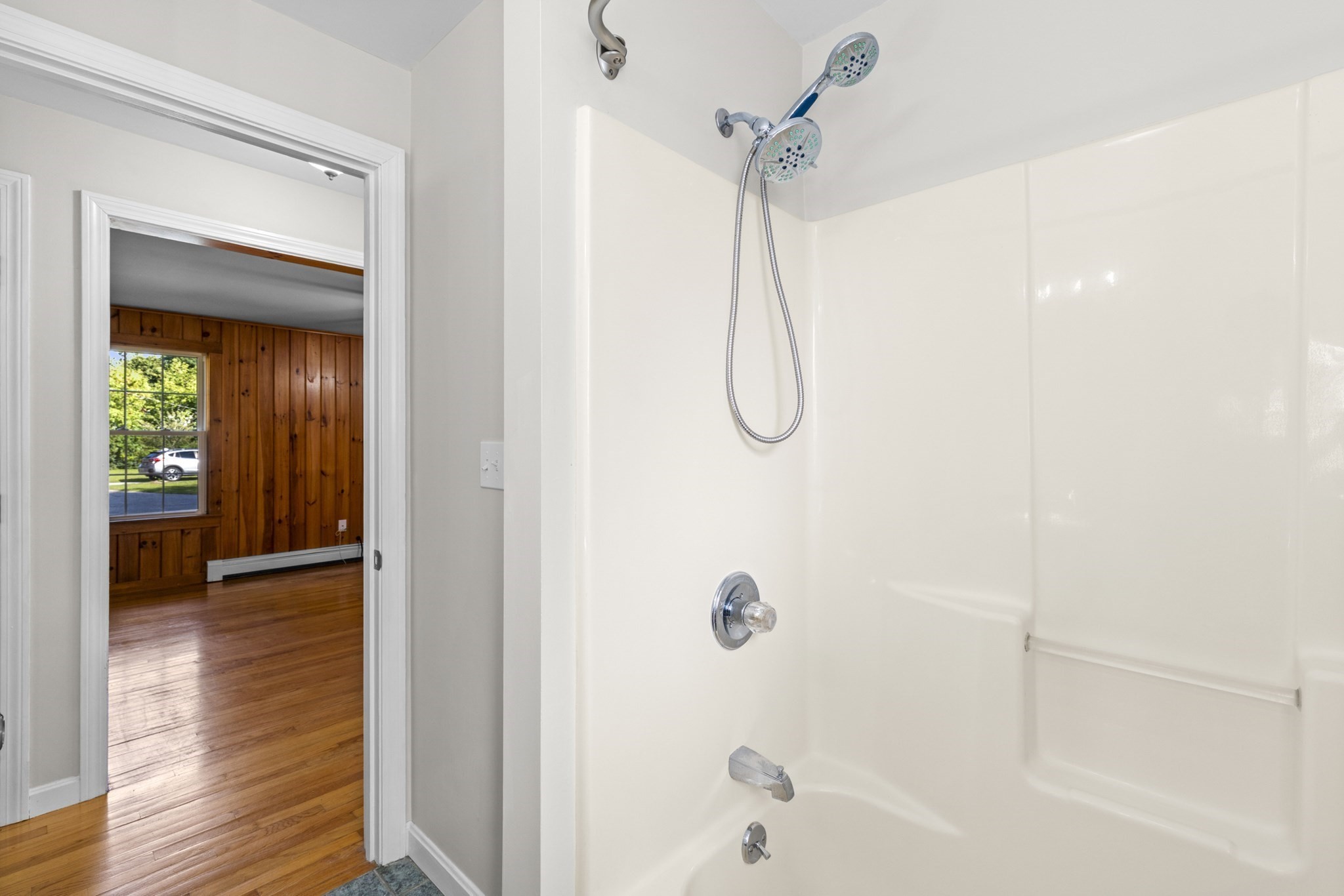 27 Westdale Ave Property Photo 9