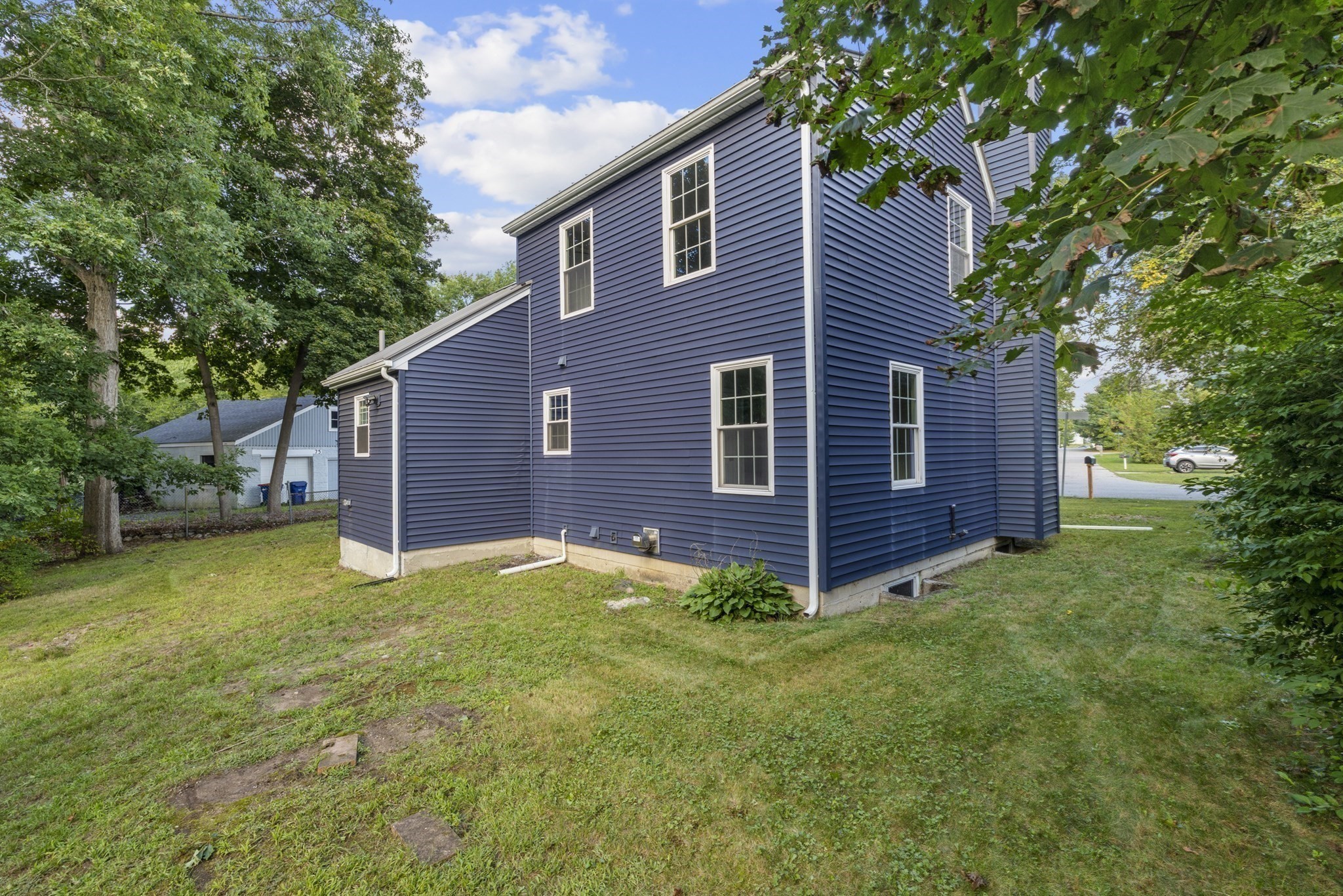 27 Westdale Ave Property Photo 24