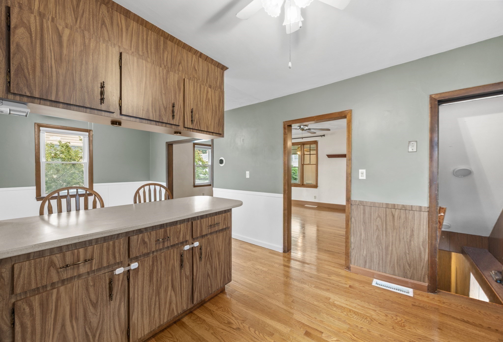 61 Edgemont Rd Property Photo 13