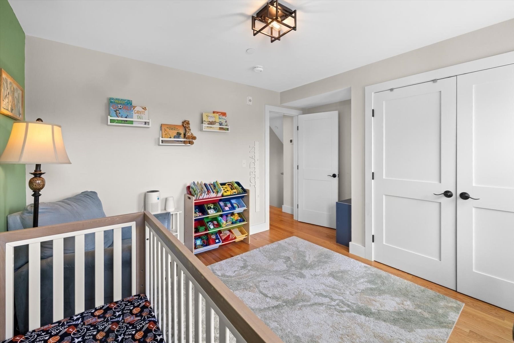 6 Macdonald Terr # D Property Photo 9