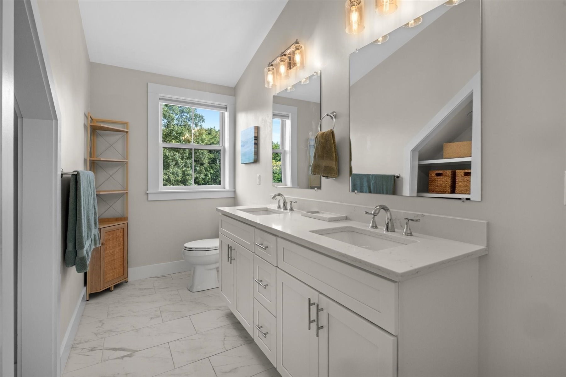 6 Macdonald Terr # D Property Photo 14