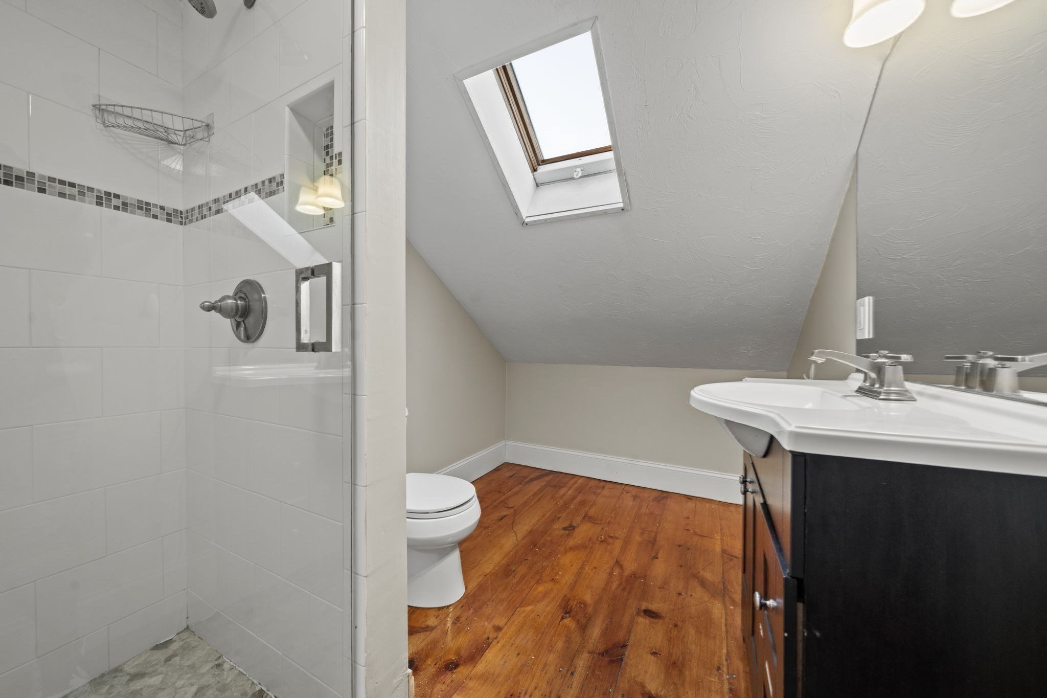519 E 5th Street Property Photo 26