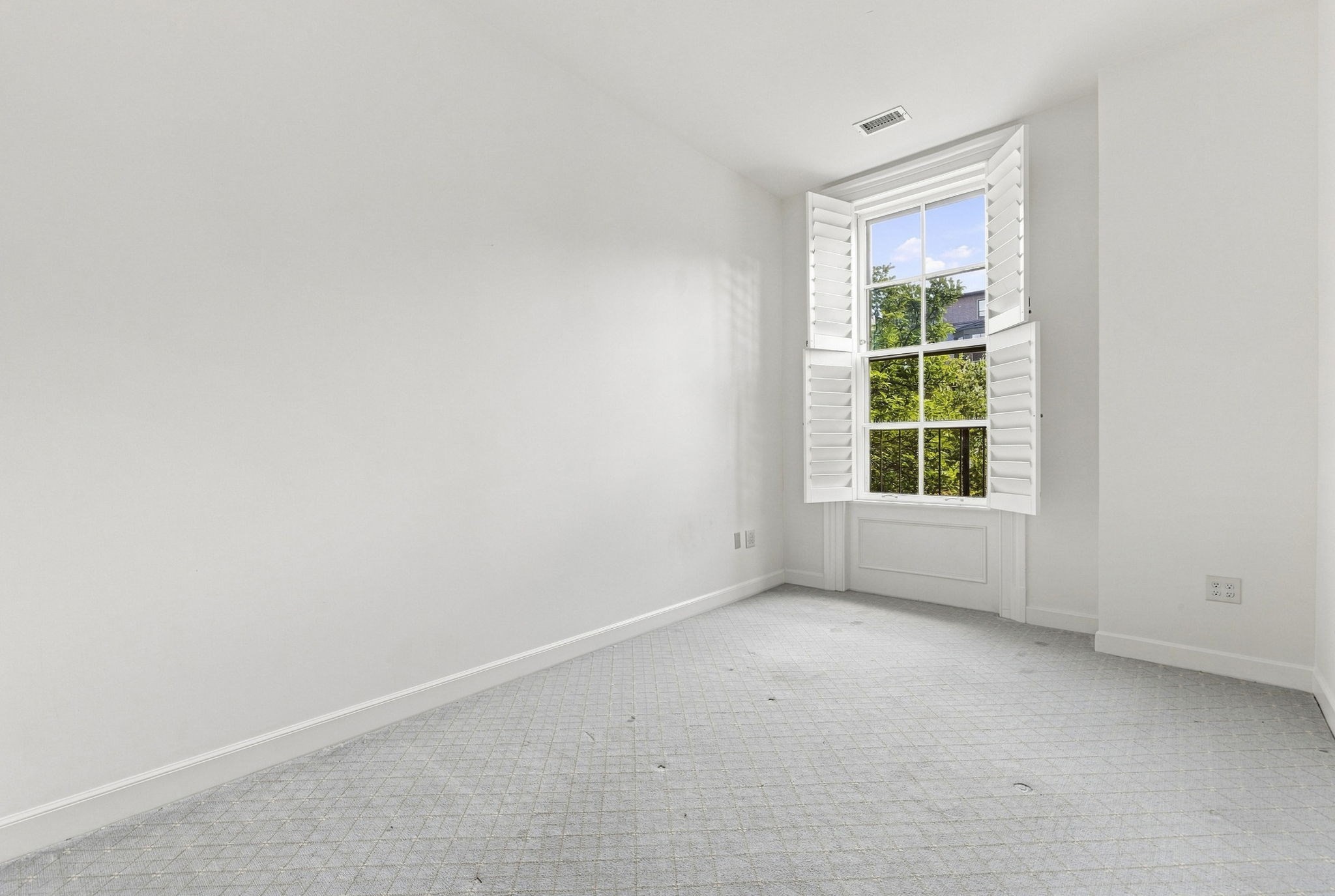 398 Beacon Street # 3 Property Photo 24
