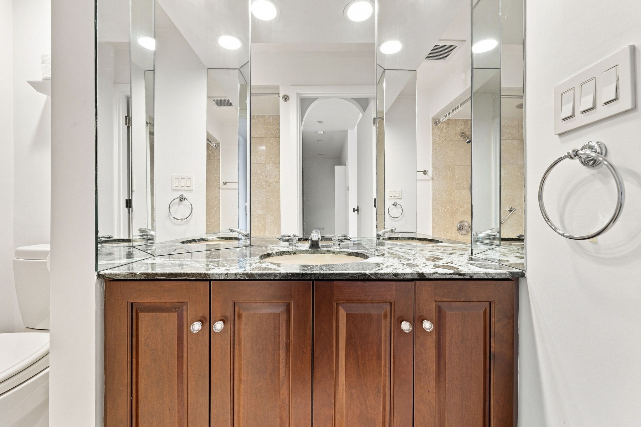 398 Beacon Street # 3 Property Photo 34